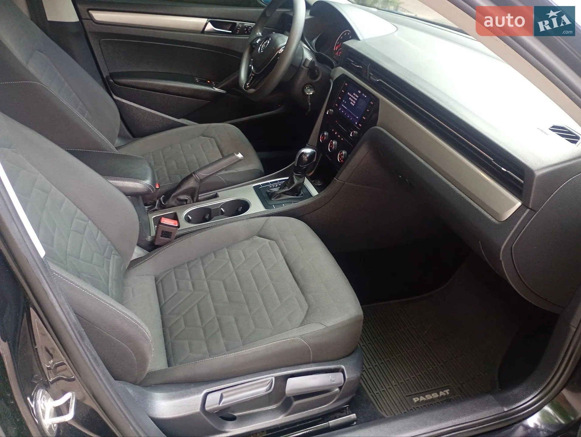 2020 Volkswagen Passat - мініатюра 10