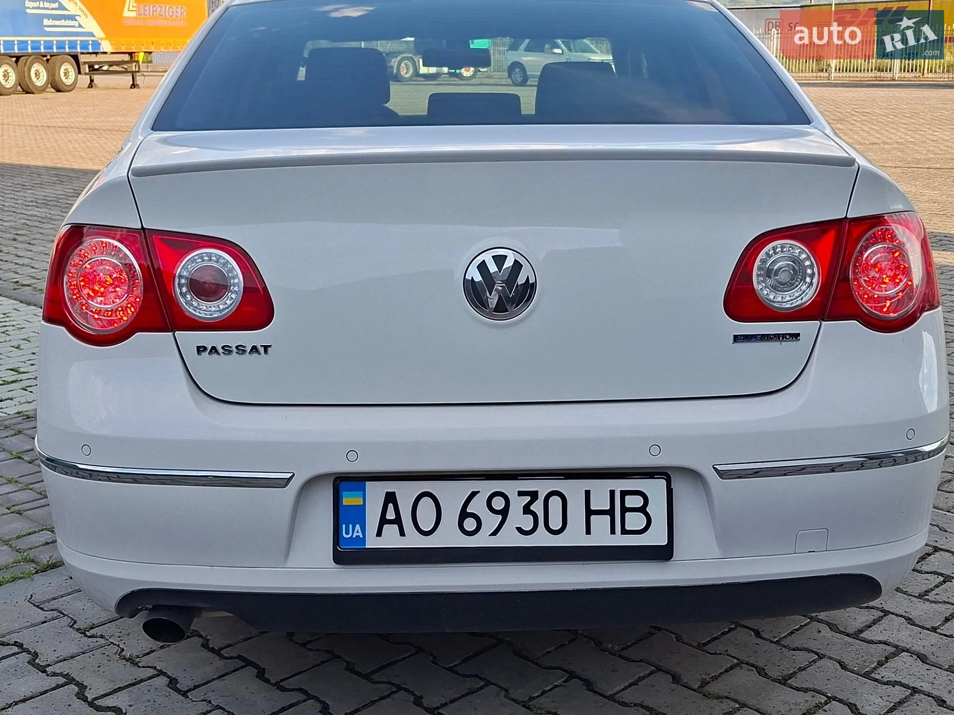 2010 Volkswagen Passat - мініатюра 22