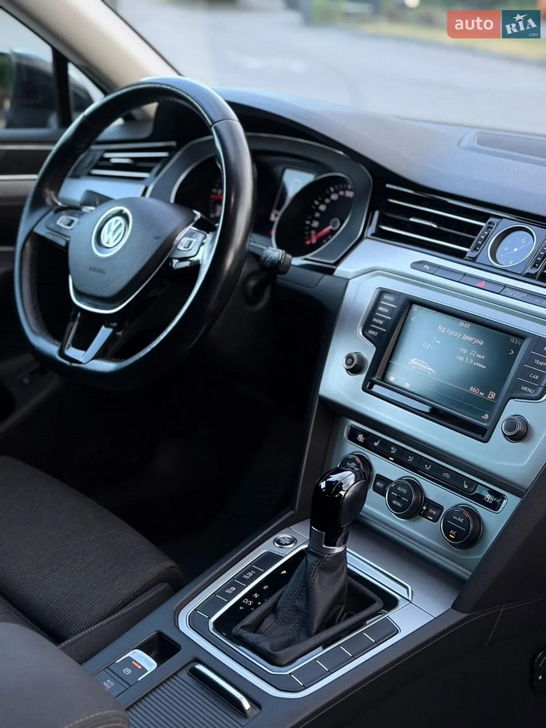 2017 Volkswagen Passat - мініатюра 29