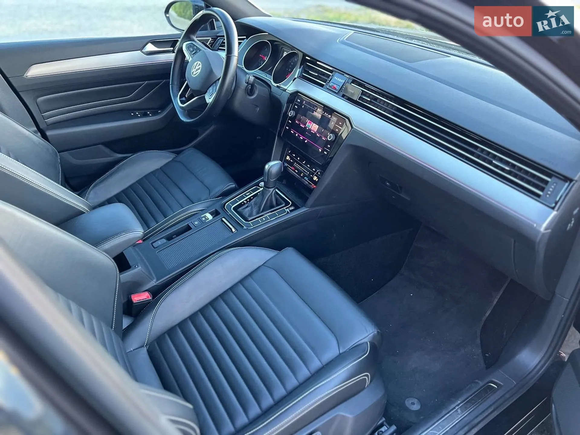 2021 Volkswagen Passat - мініатюра 101