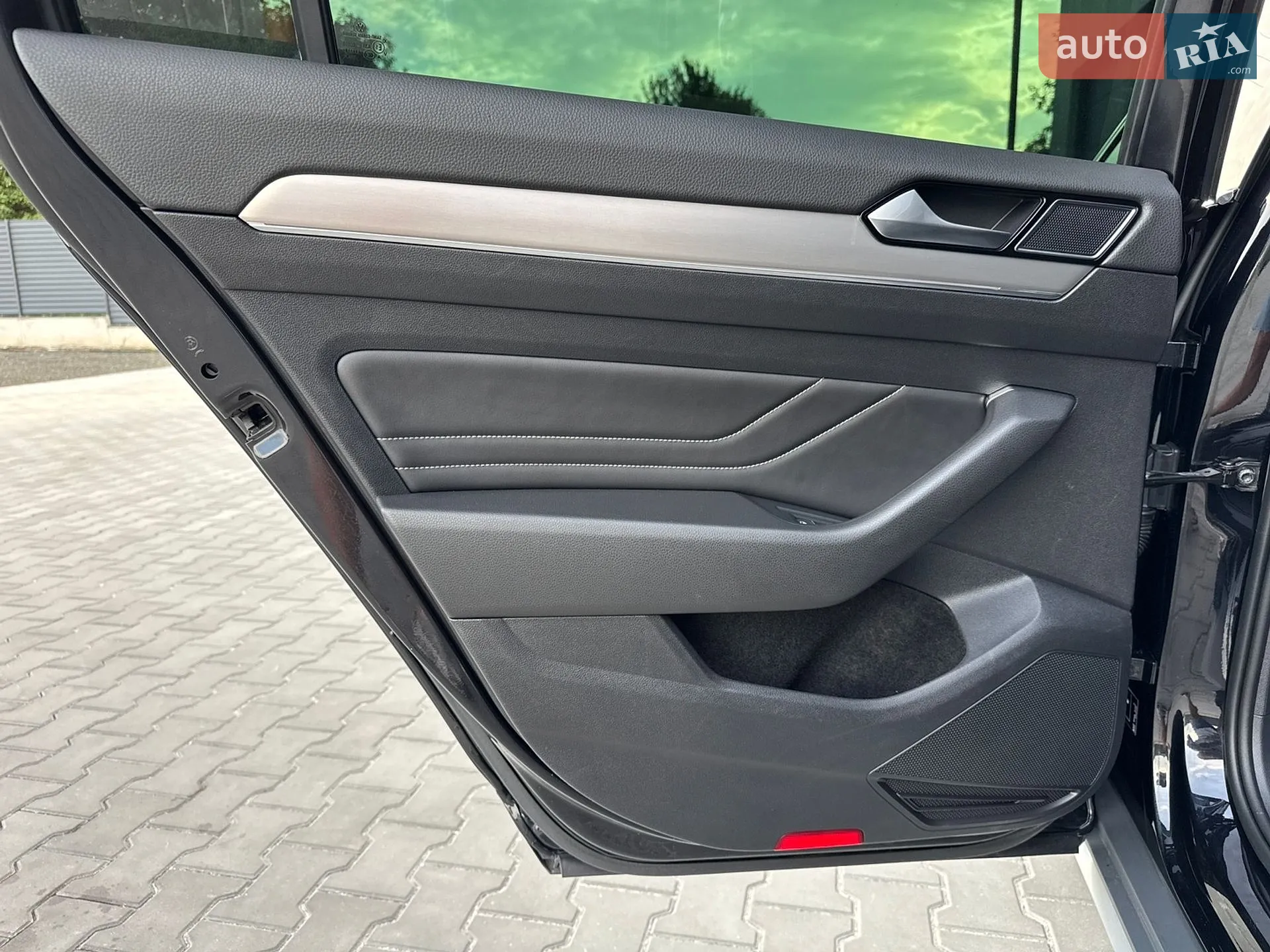 2020 Volkswagen Passat - мініатюра 24