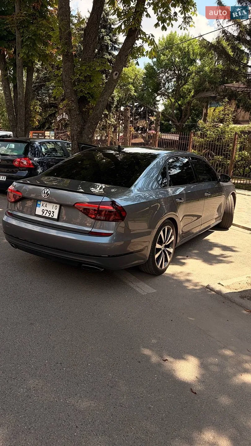 2018 Volkswagen Passat - мініатюра 2