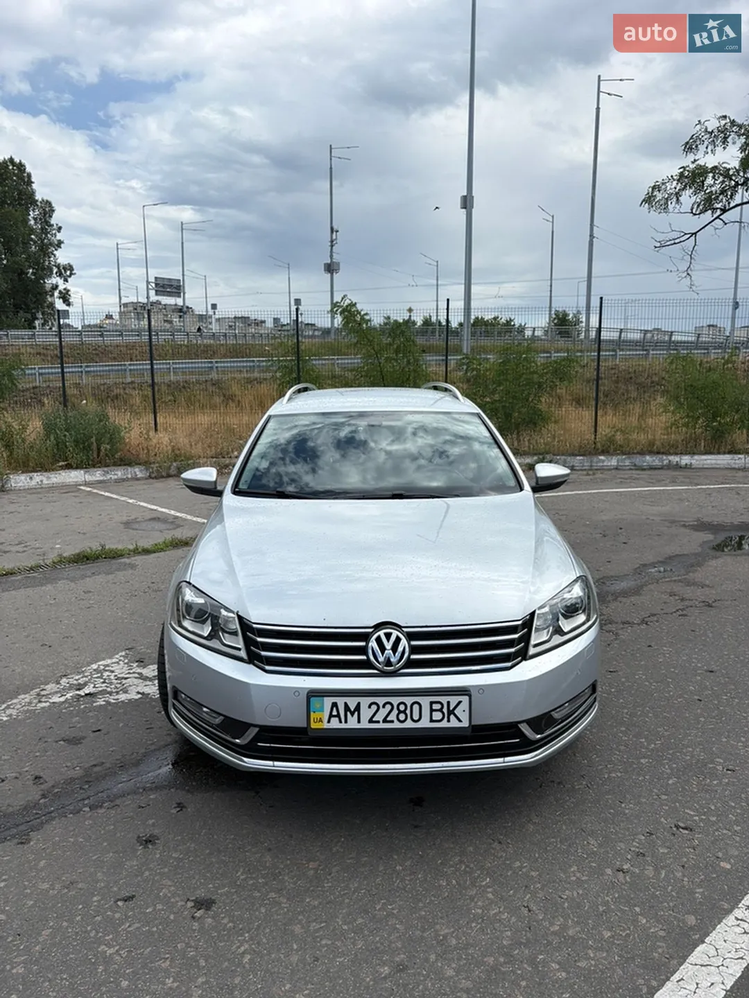 2011 Volkswagen Passat - мініатюра 2