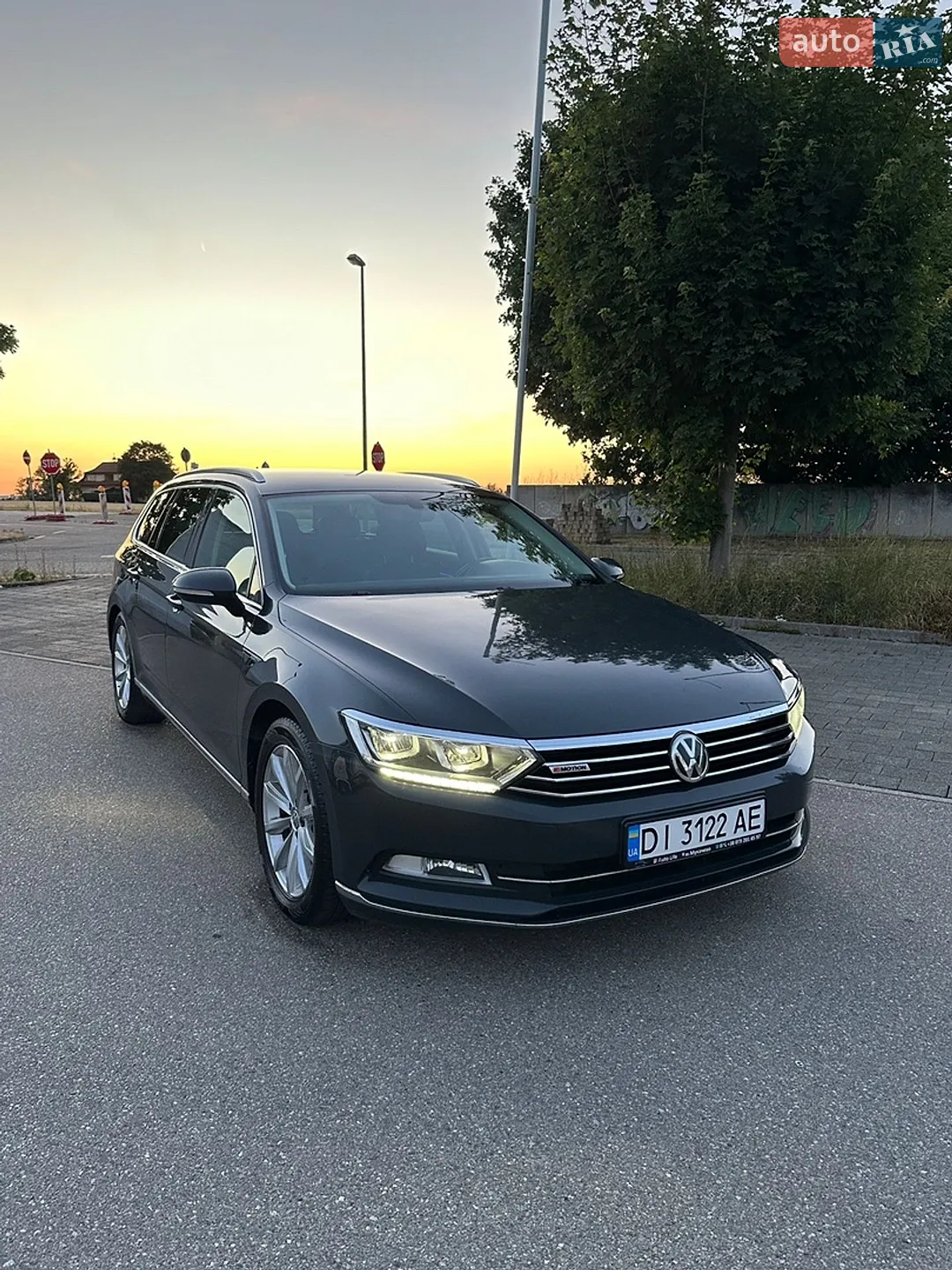 2015 Volkswagen Passat - фото 1