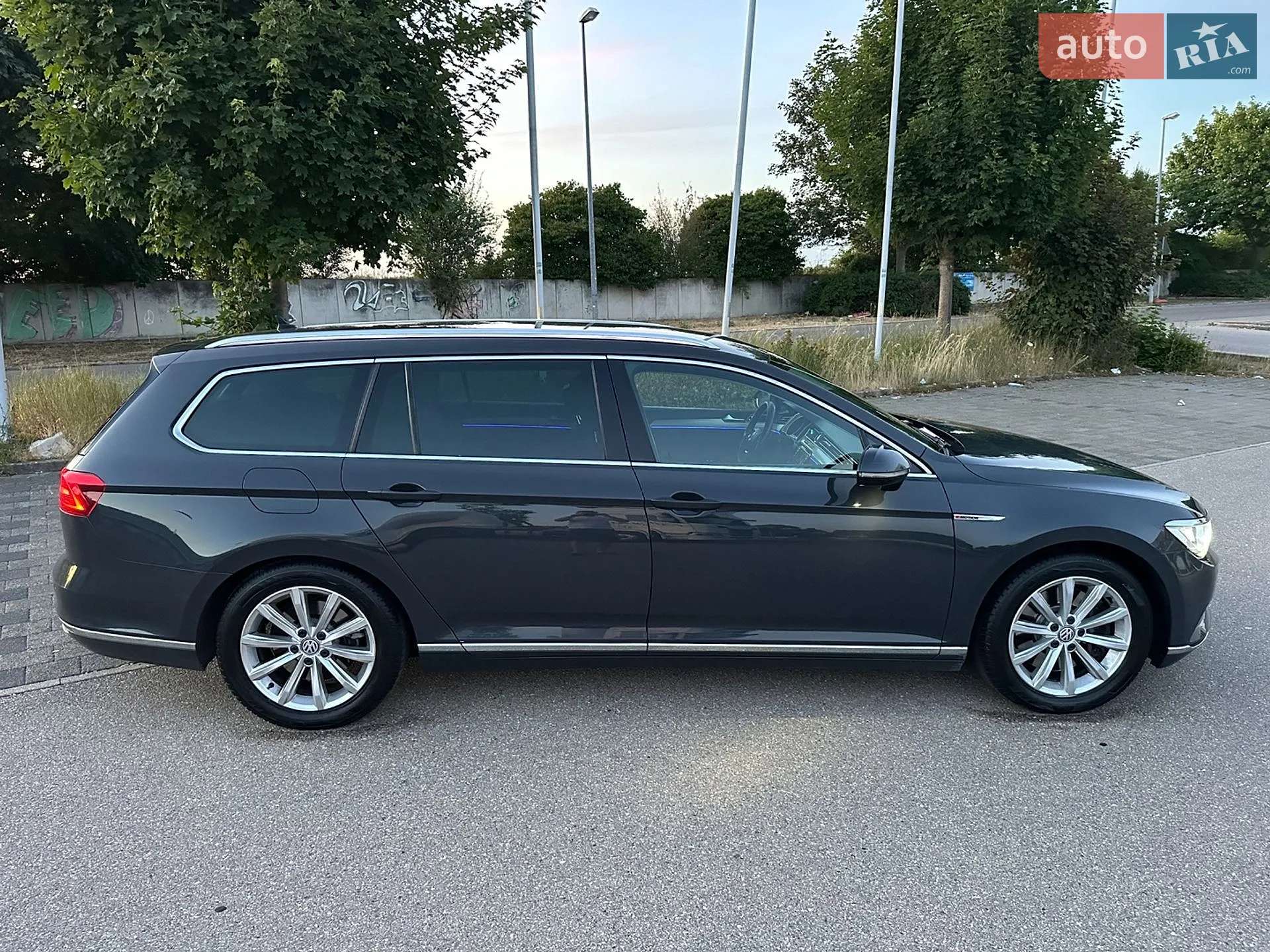 2015 Volkswagen Passat - мініатюра 16