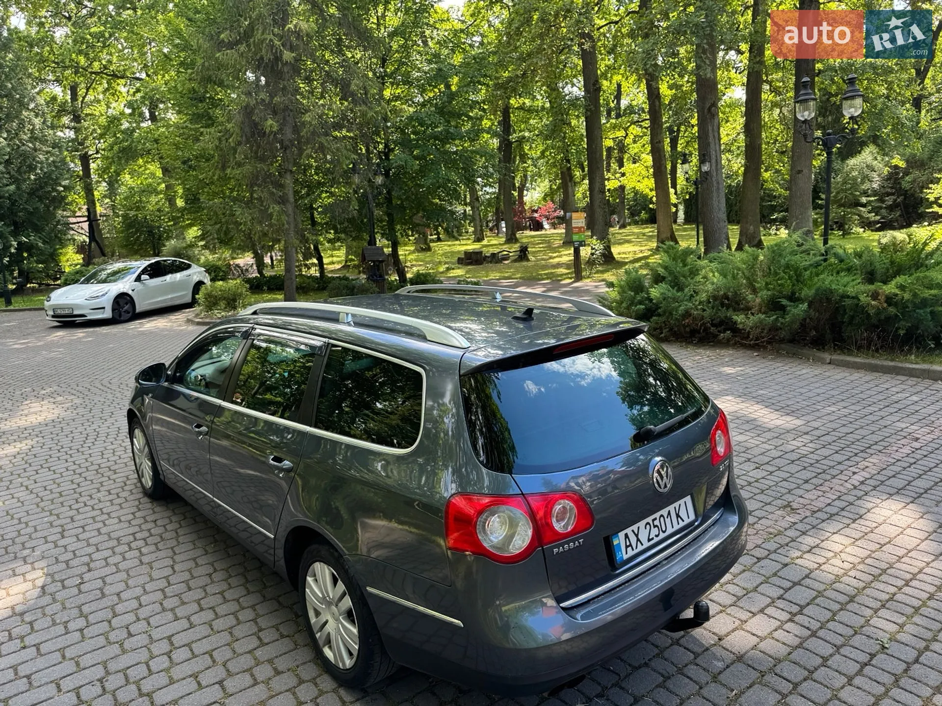 2010 Volkswagen Passat - мініатюра 13