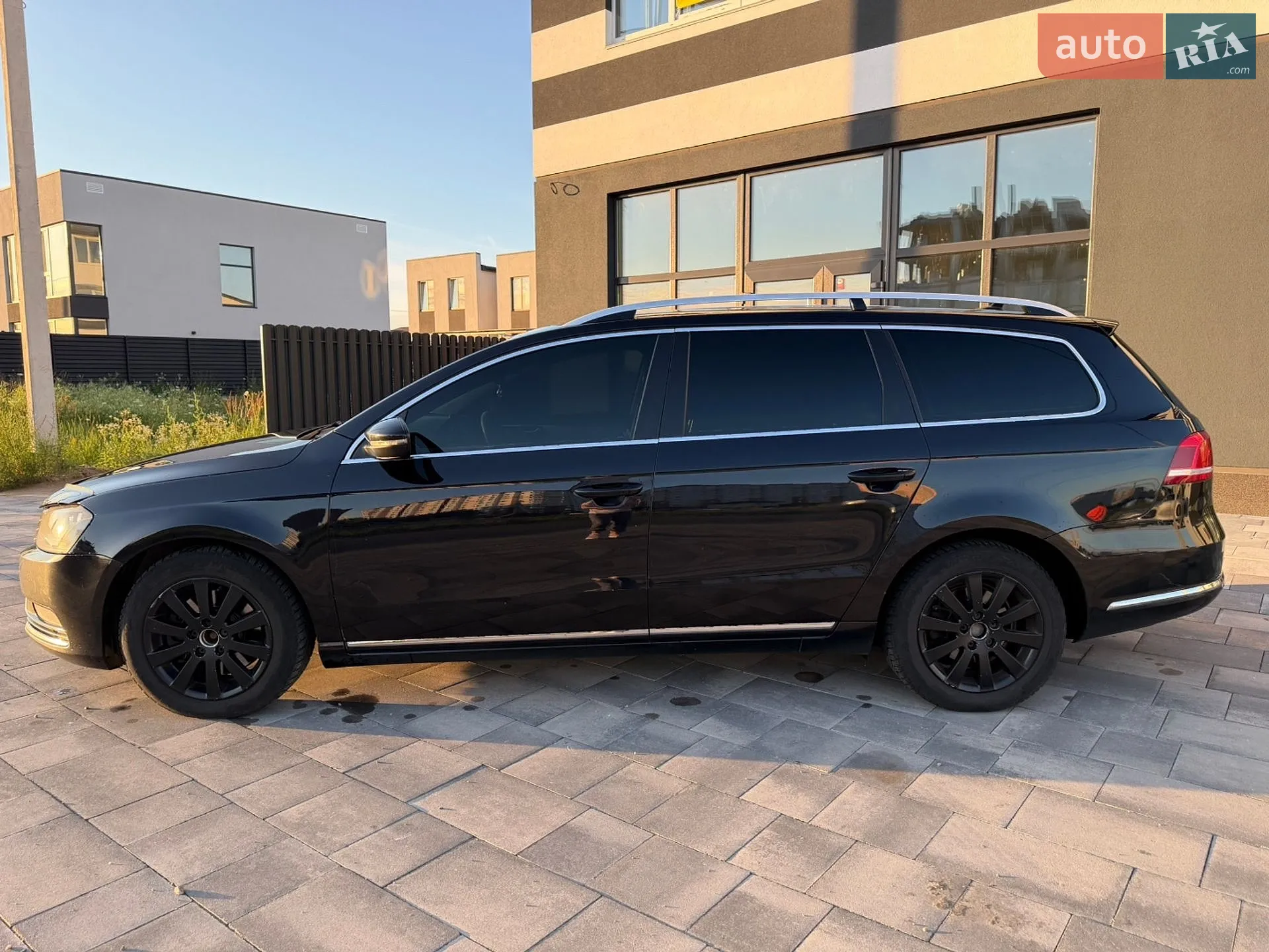 2011 Volkswagen Passat - мініатюра 3
