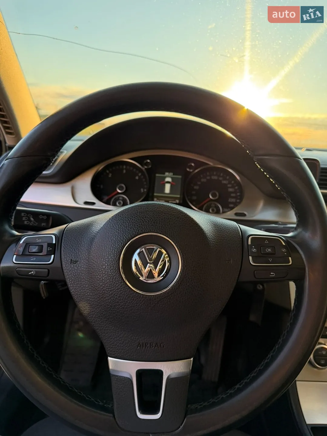 2011 Volkswagen Passat - мініатюра 15