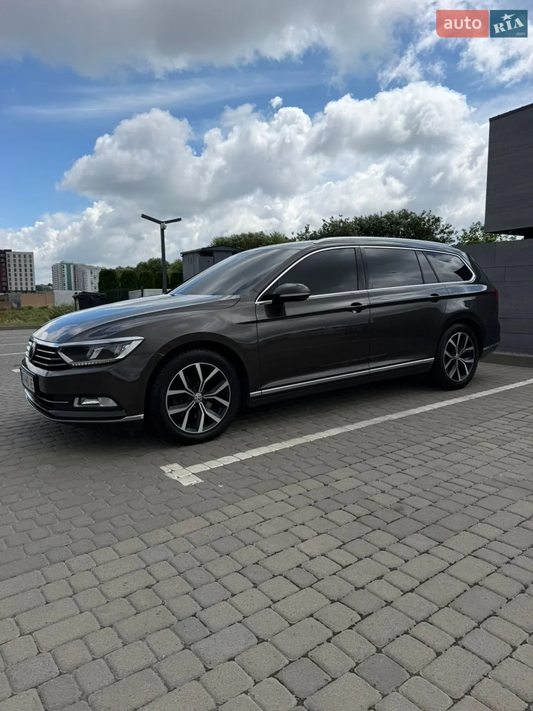 2016 Volkswagen Passat - мініатюра 3