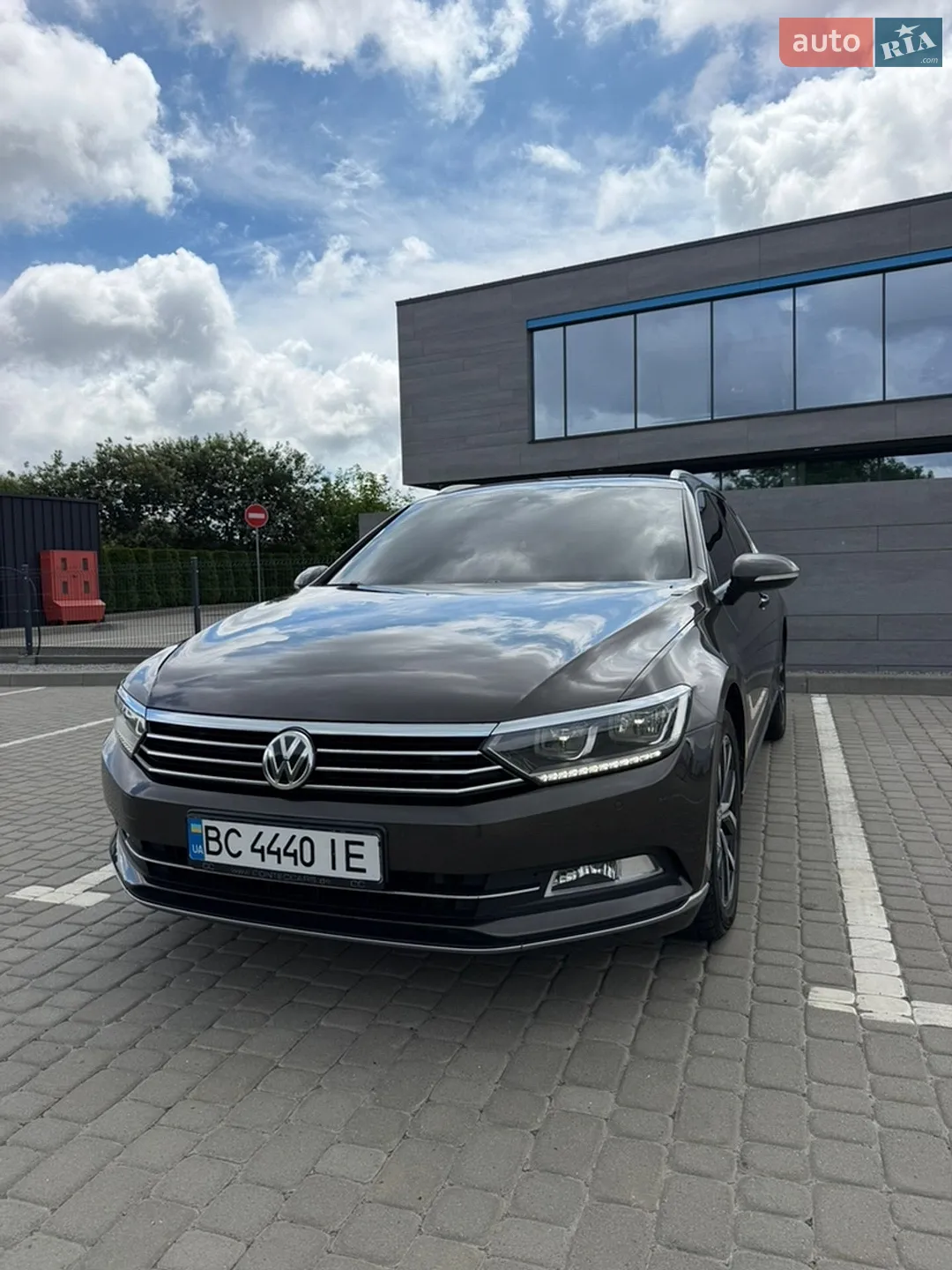 2016 Volkswagen Passat - мініатюра 9