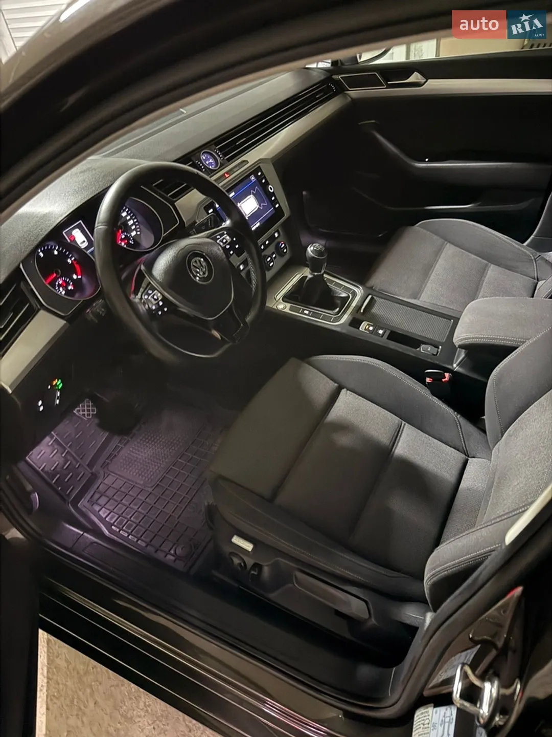 2018 Volkswagen Passat - мініатюра 12