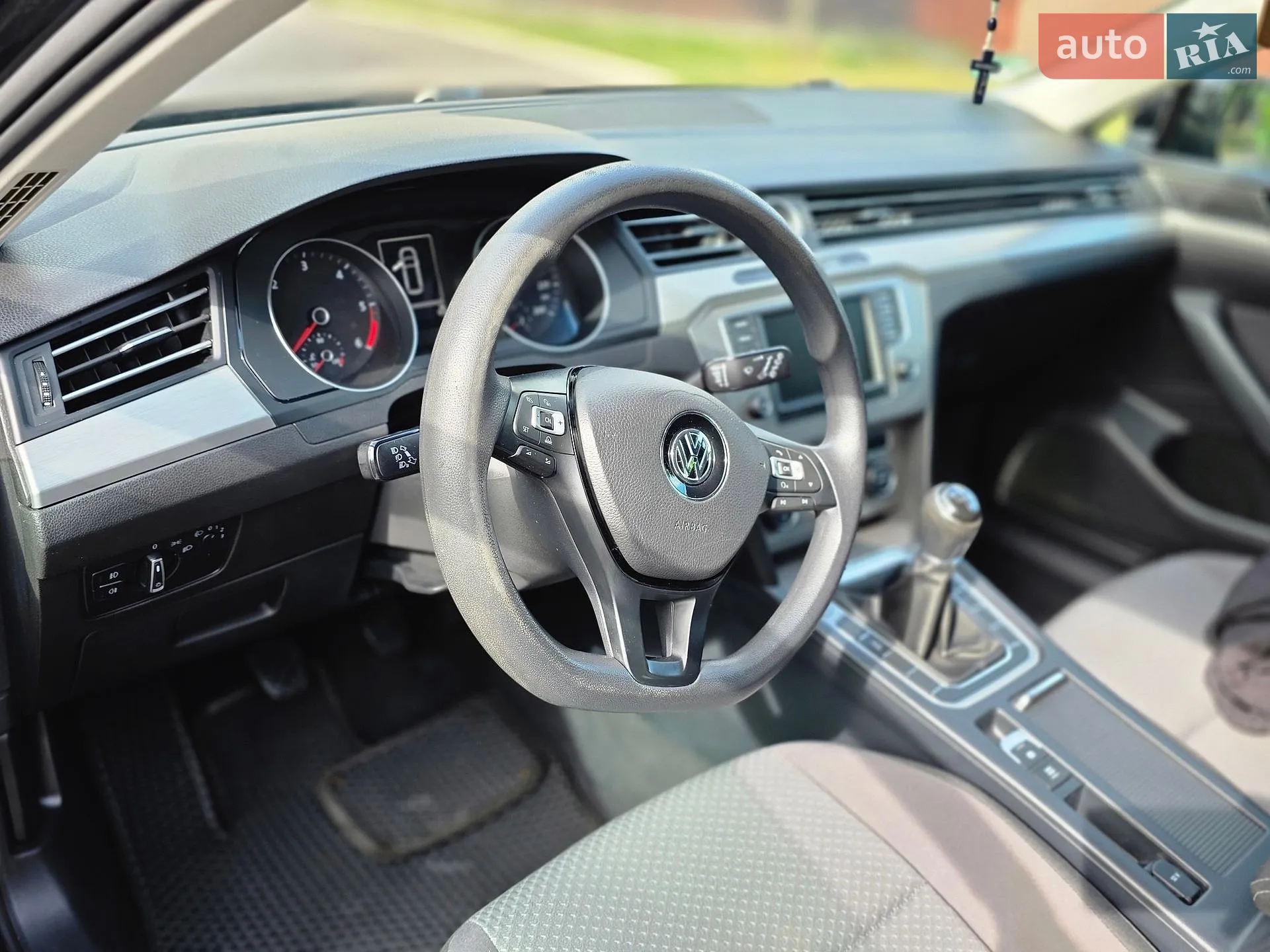 2015 Volkswagen Passat - мініатюра 7