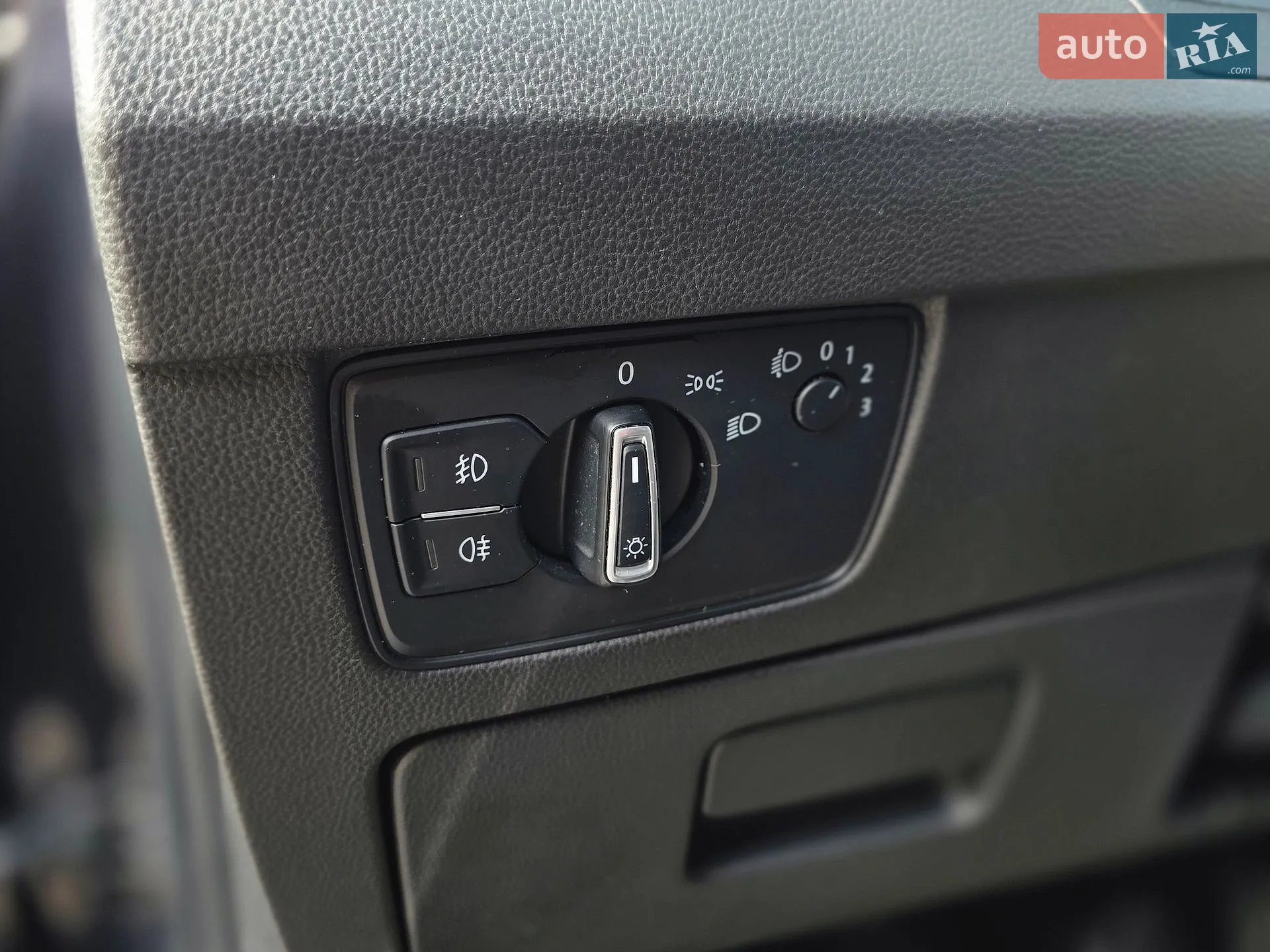 2015 Volkswagen Passat - мініатюра 9
