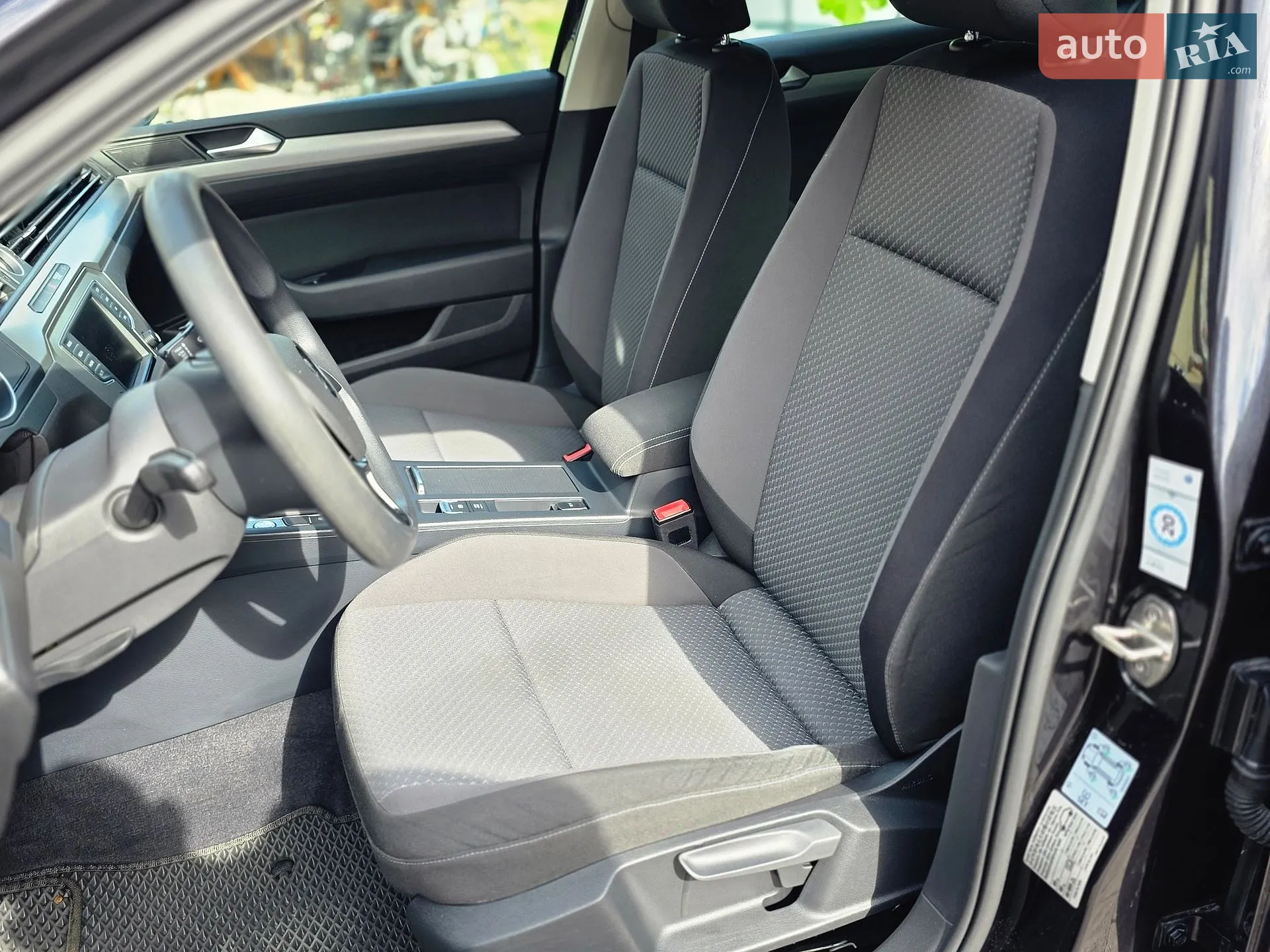 2015 Volkswagen Passat - мініатюра 10