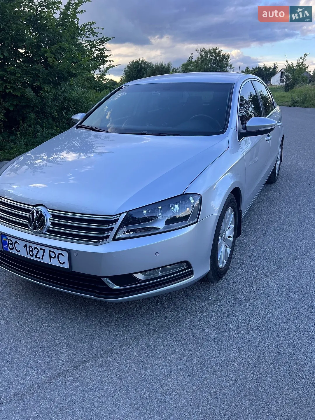 2011 Volkswagen Passat - мініатюра 3
