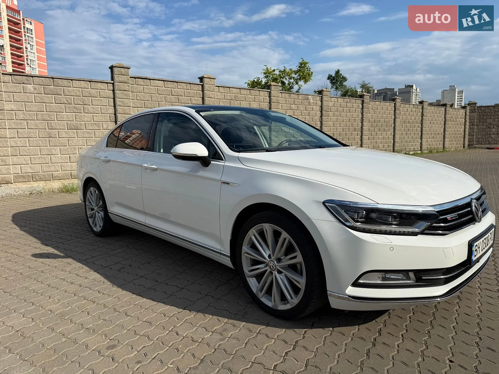 2018 Volkswagen Passat - мініатюра 2