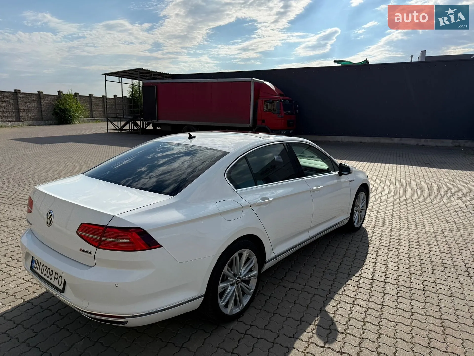 2018 Volkswagen Passat - мініатюра 10