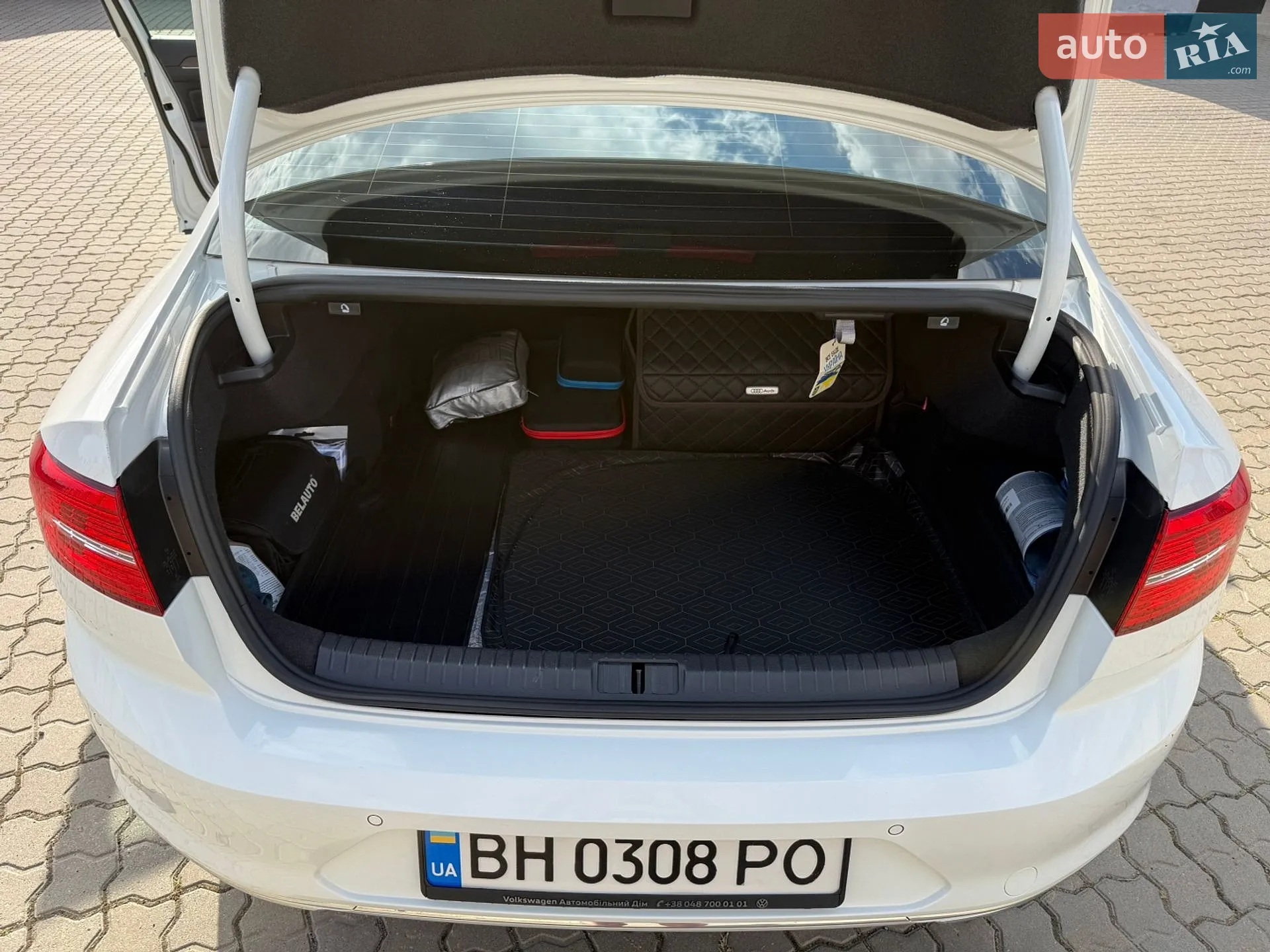 2018 Volkswagen Passat - мініатюра 25