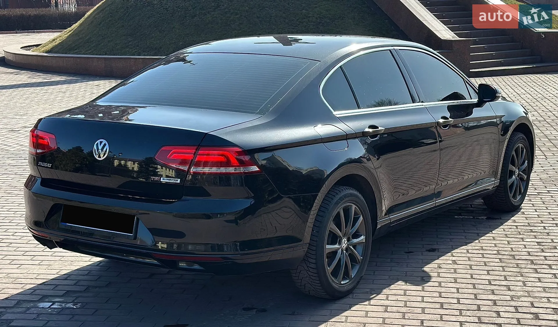 2015 Volkswagen Passat - мініатюра 9
