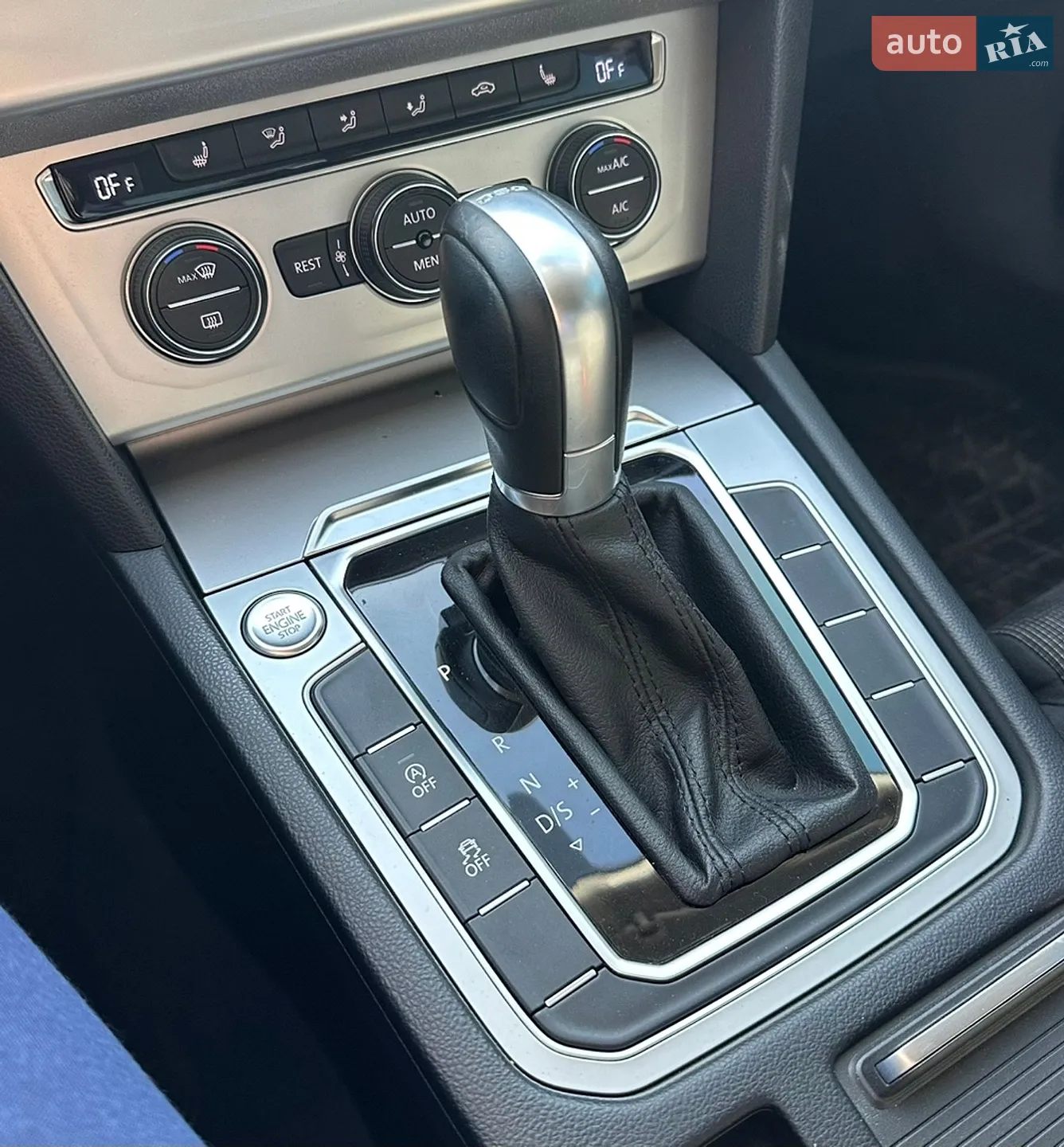 2015 Volkswagen Passat - мініатюра 29