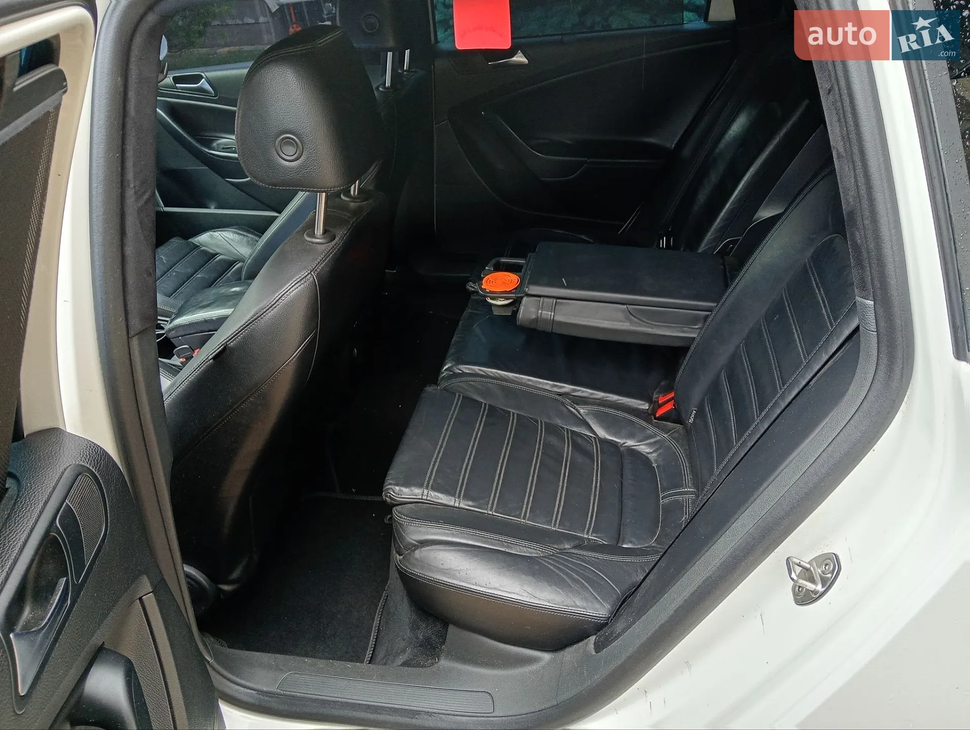 2010 Volkswagen Passat - мініатюра 14