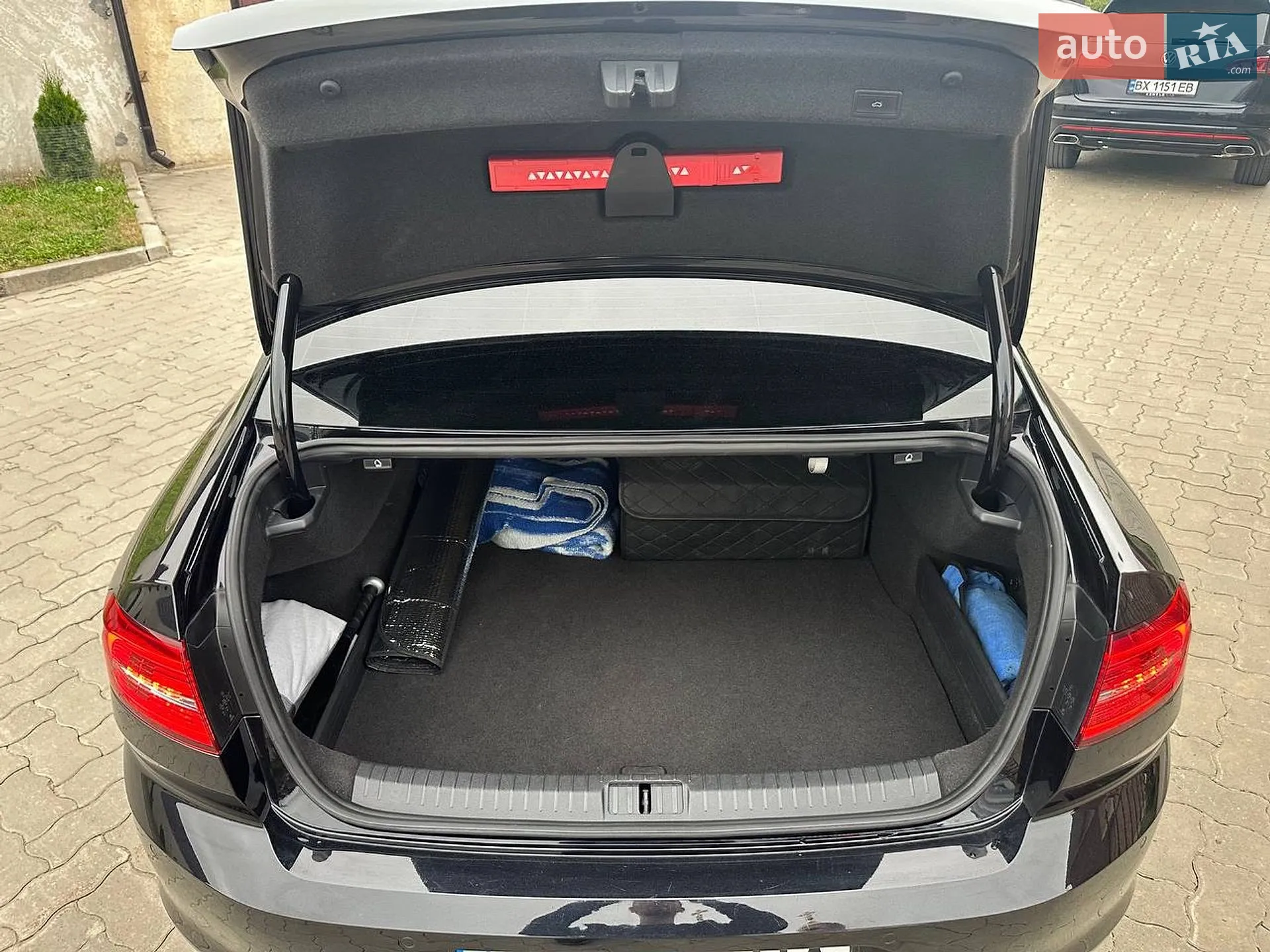 2016 Volkswagen Passat - мініатюра 9