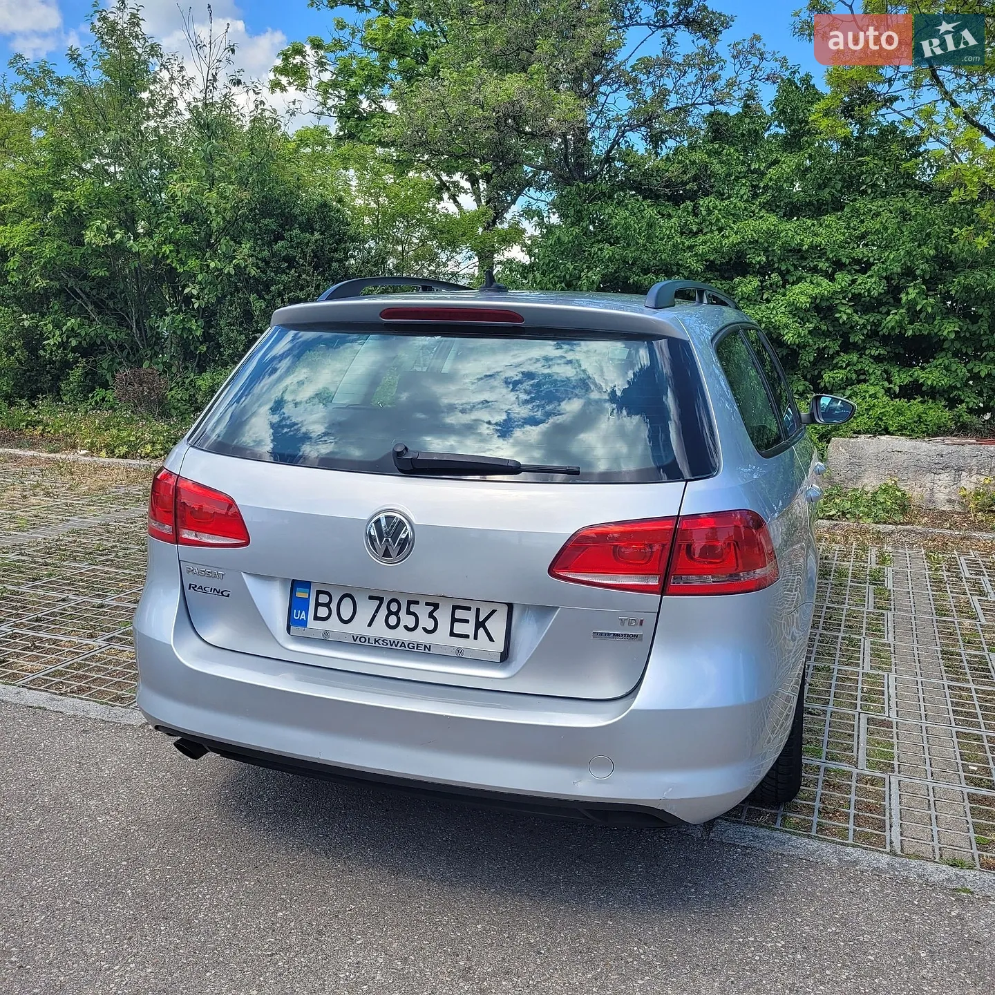 2011 Volkswagen Passat - мініатюра 2