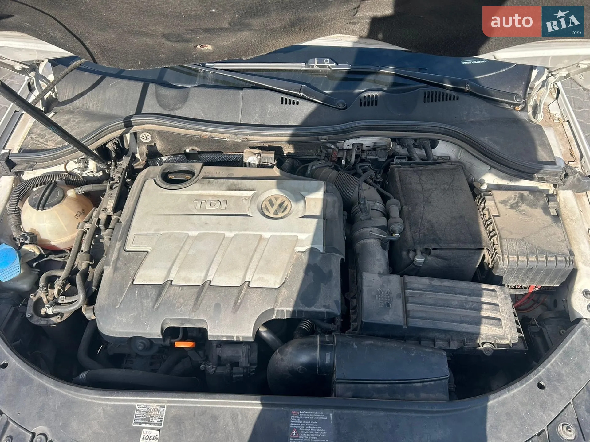 2010 Volkswagen Passat - мініатюра 17