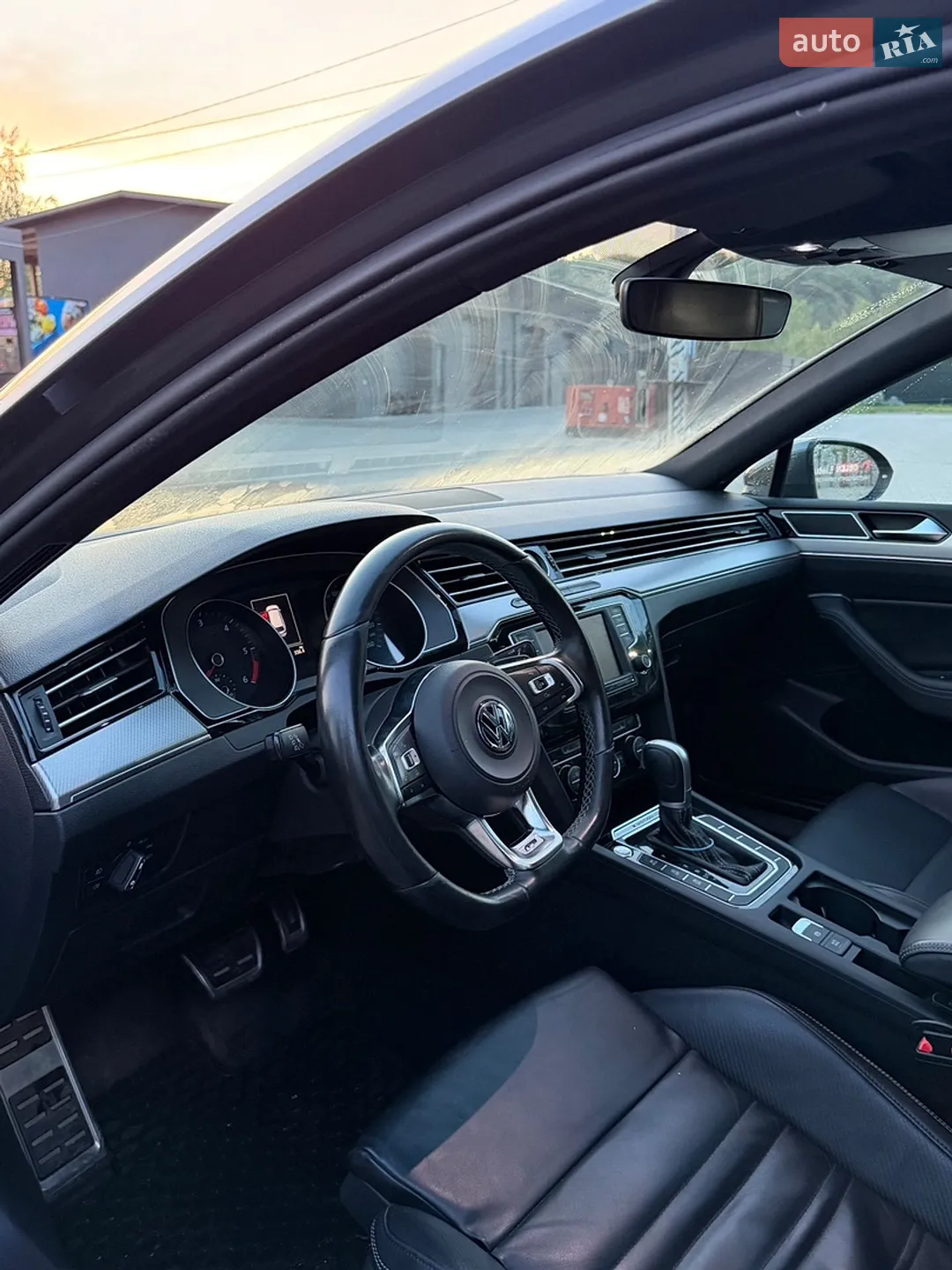 2015 Volkswagen Passat - мініатюра 28