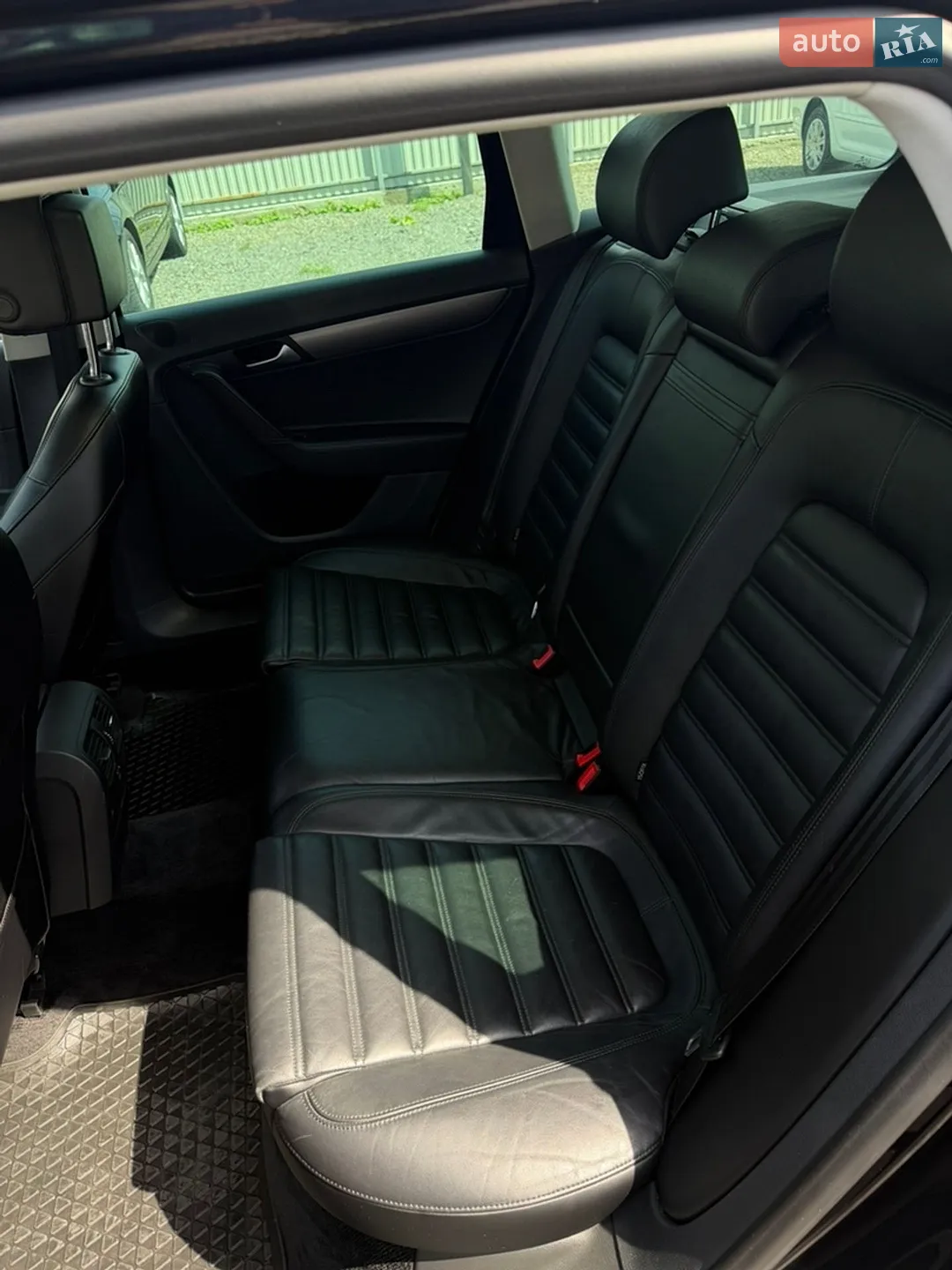 2013 Volkswagen Passat - мініатюра 11