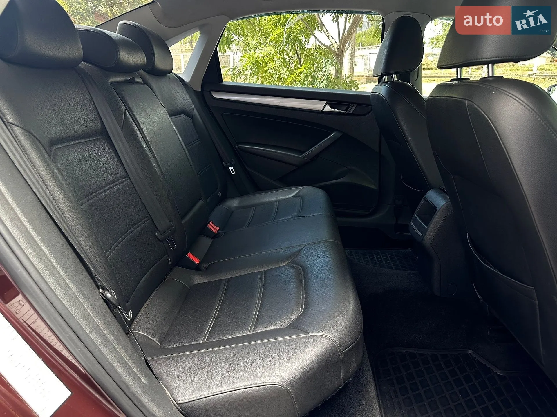 2013 Volkswagen Passat - мініатюра 26