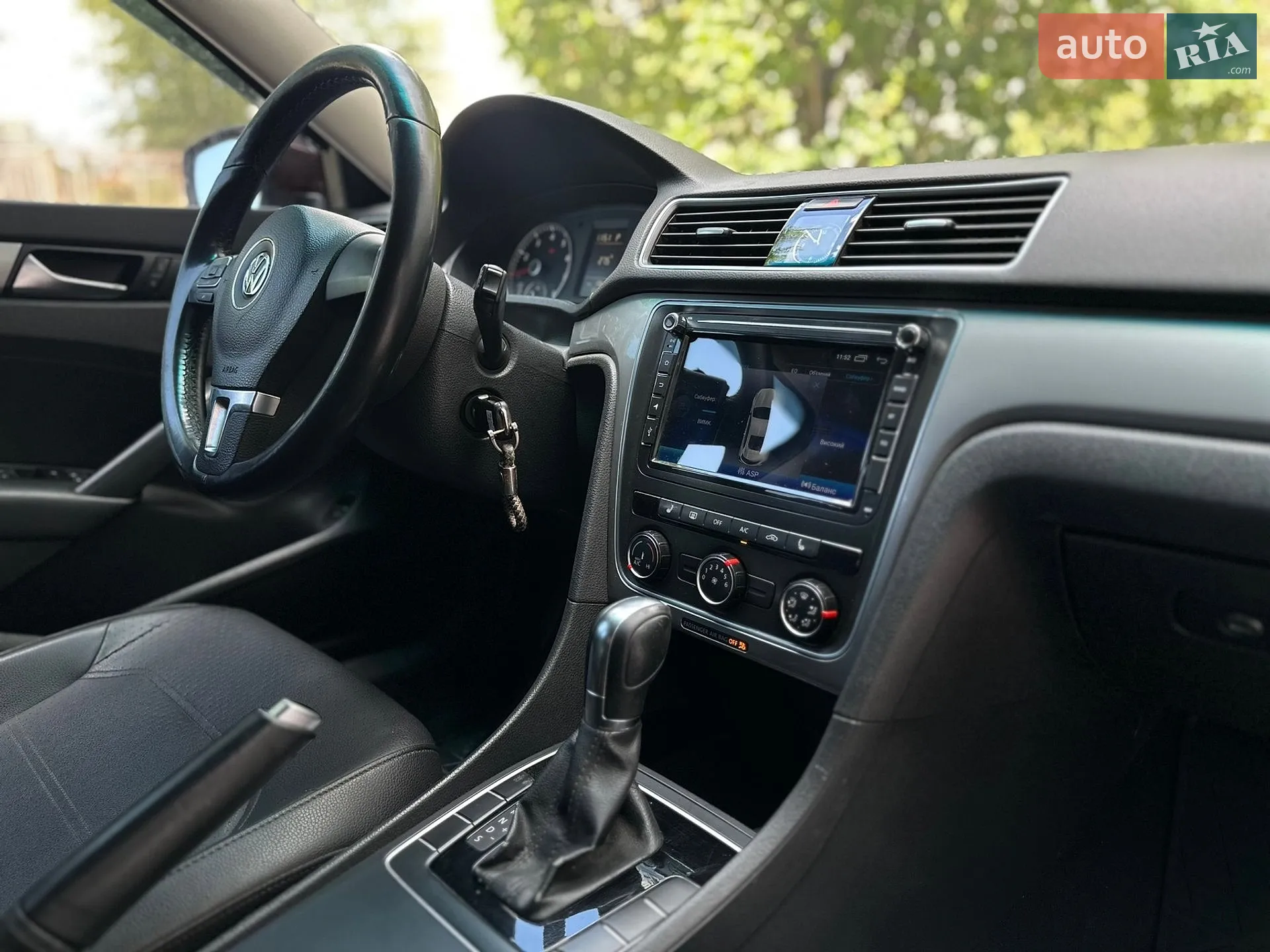 2013 Volkswagen Passat - мініатюра 29