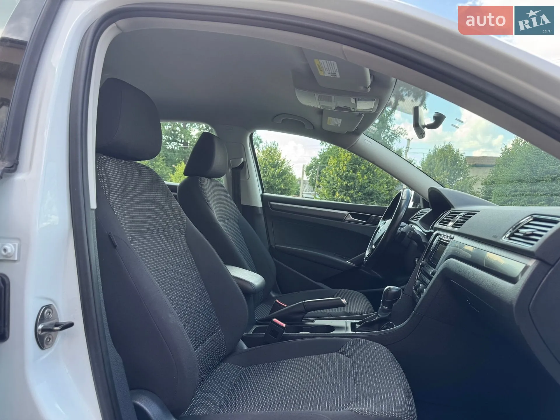 2016 Volkswagen Passat - мініатюра 35