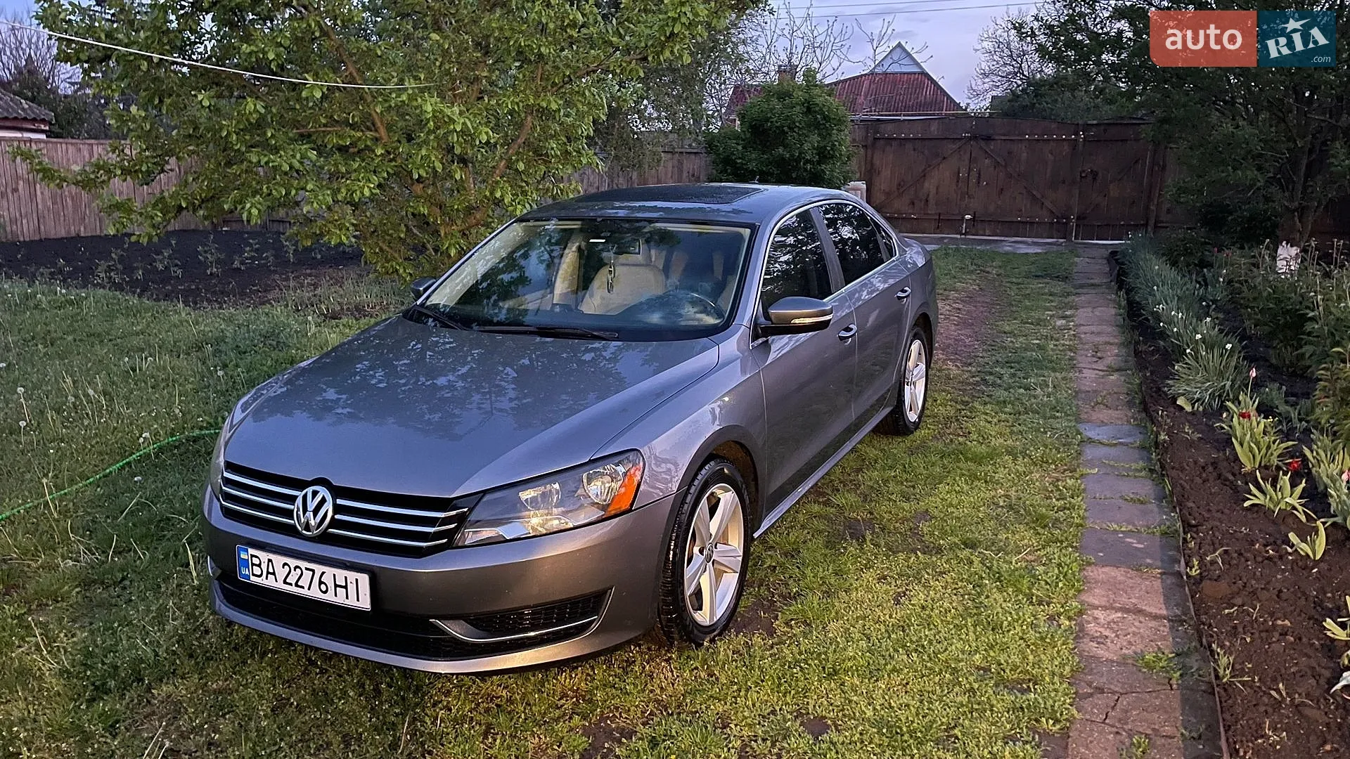2012 Volkswagen Passat - фото 1