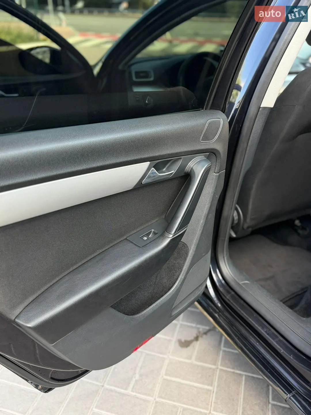 2011 Volkswagen Passat - мініатюра 15