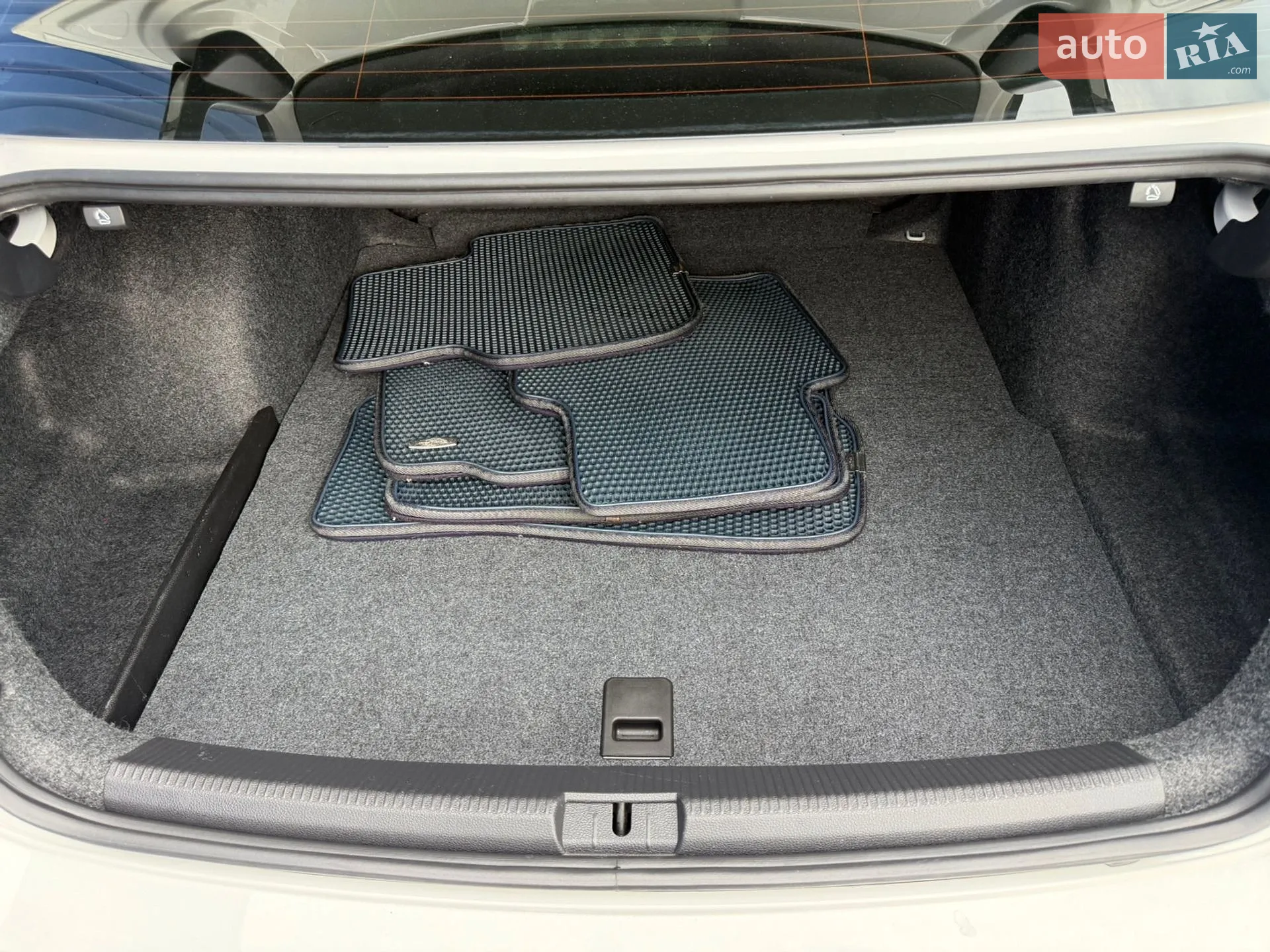 2015 Volkswagen Passat - мініатюра 31