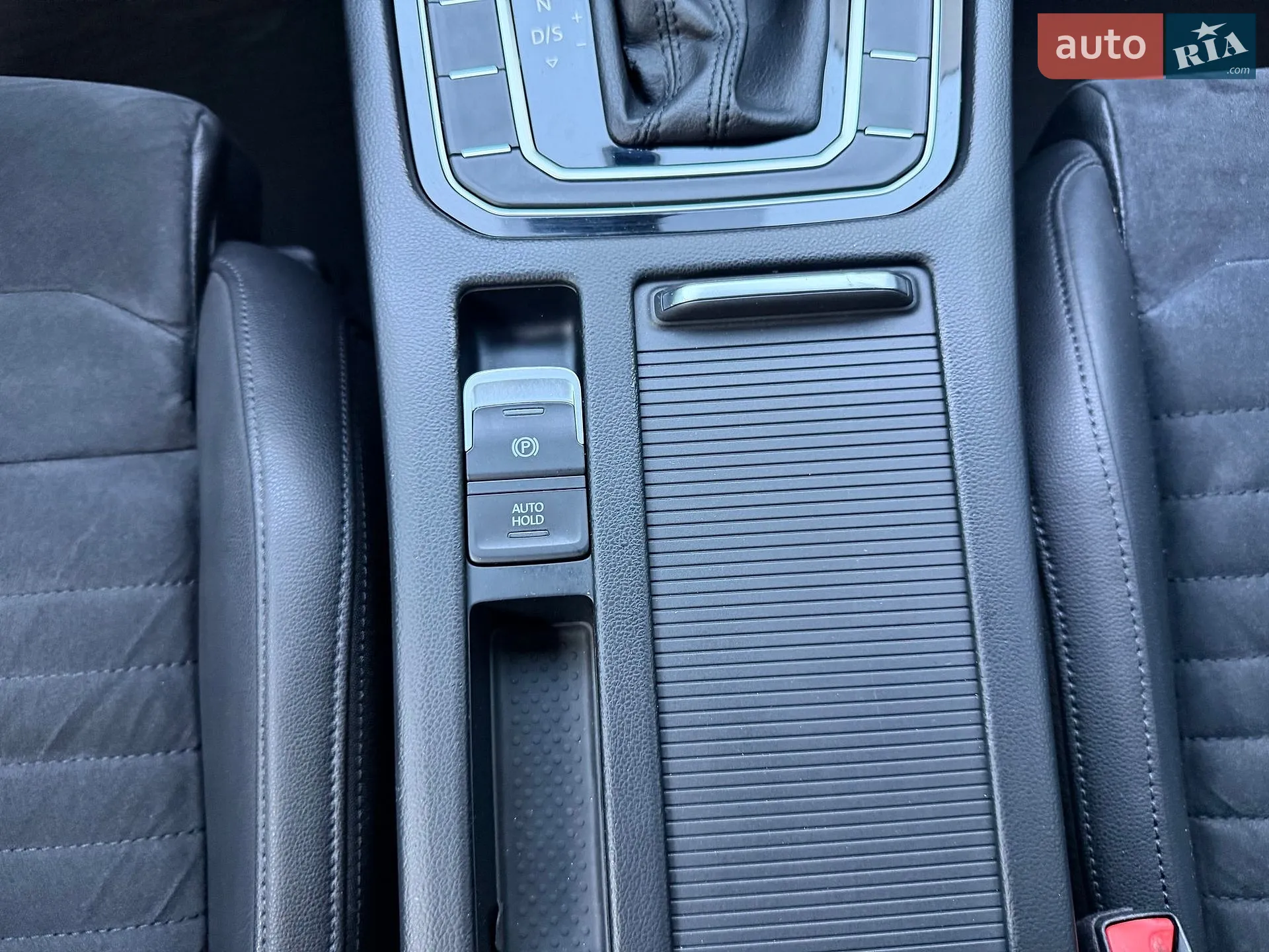 Volkswagen Passat 2016 VIN WVWZZZ3CZHE070117 фото оголошення 54 з 84