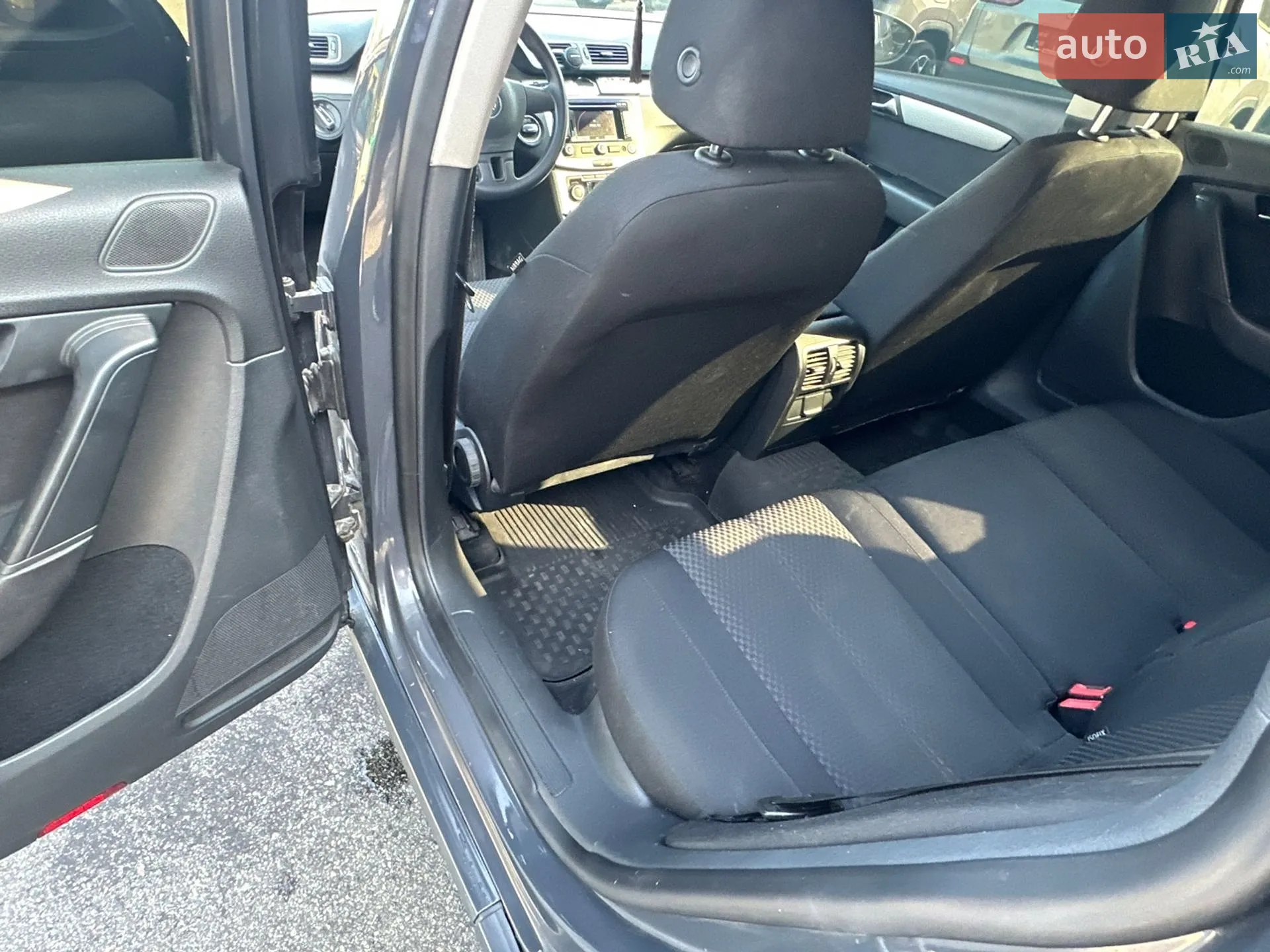2011 Volkswagen Passat - мініатюра 20