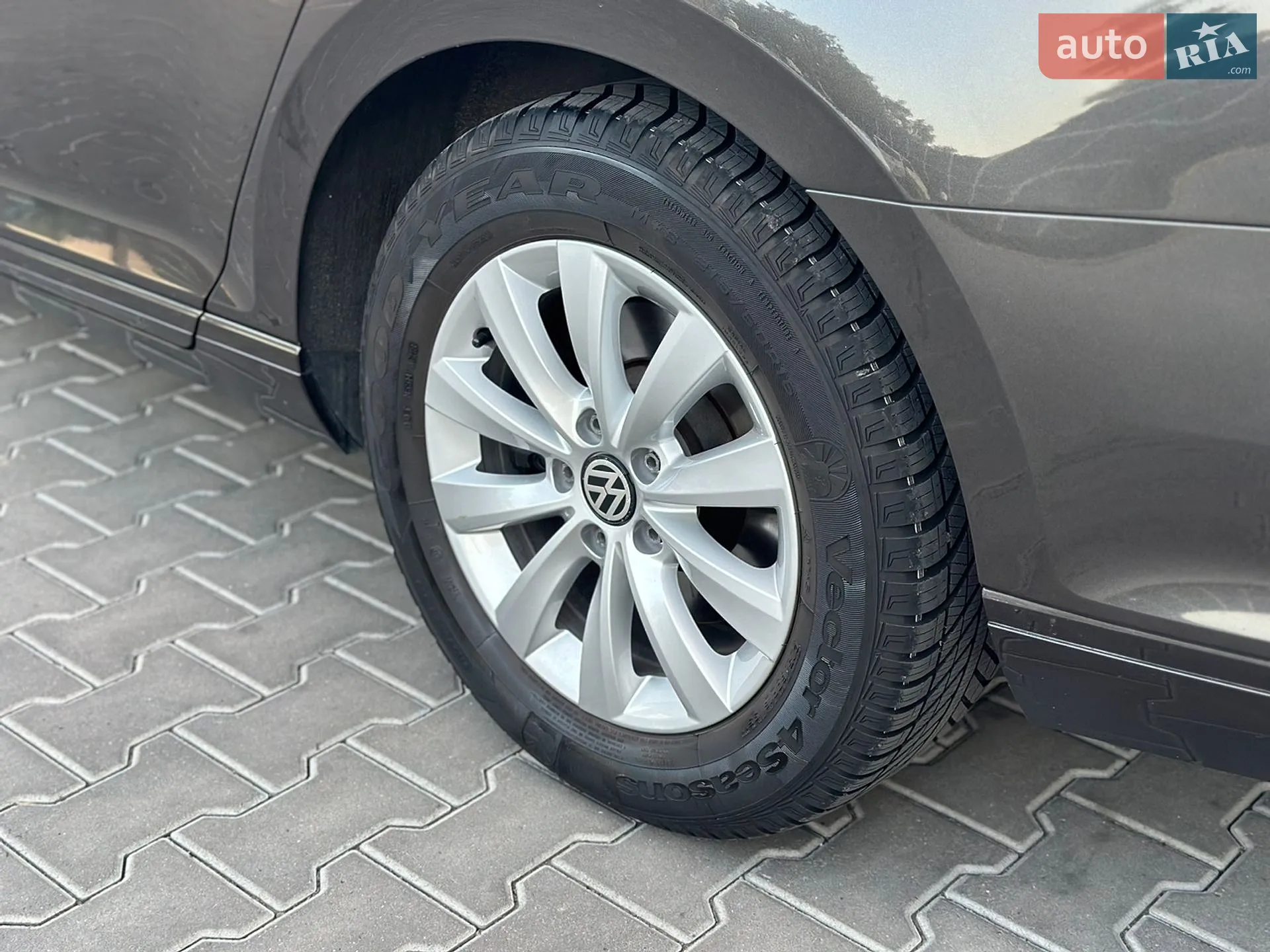 2015 Volkswagen Passat - мініатюра 39
