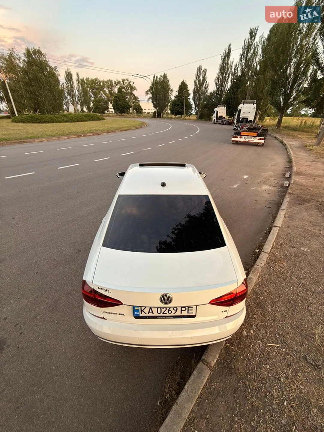 2016 Volkswagen Passat - мініатюра 14