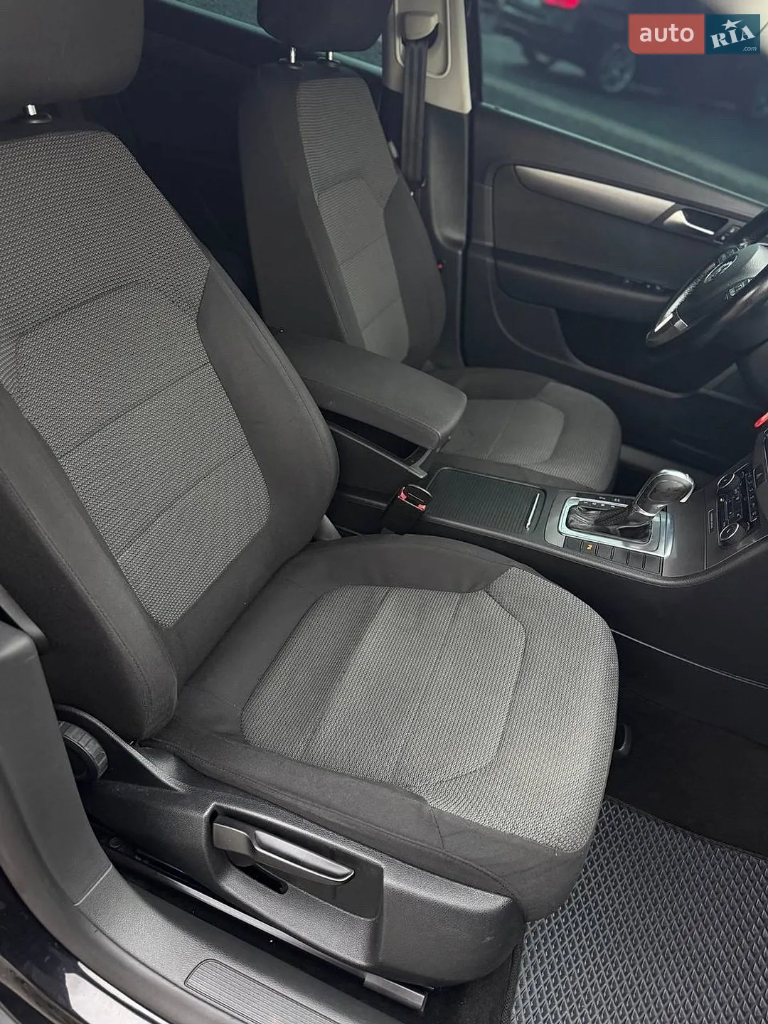 2011 Volkswagen Passat - мініатюра 11