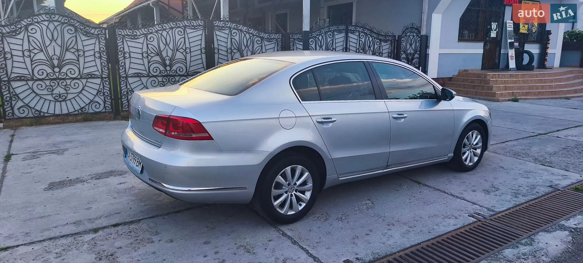 2011 Volkswagen Passat - мініатюра 4