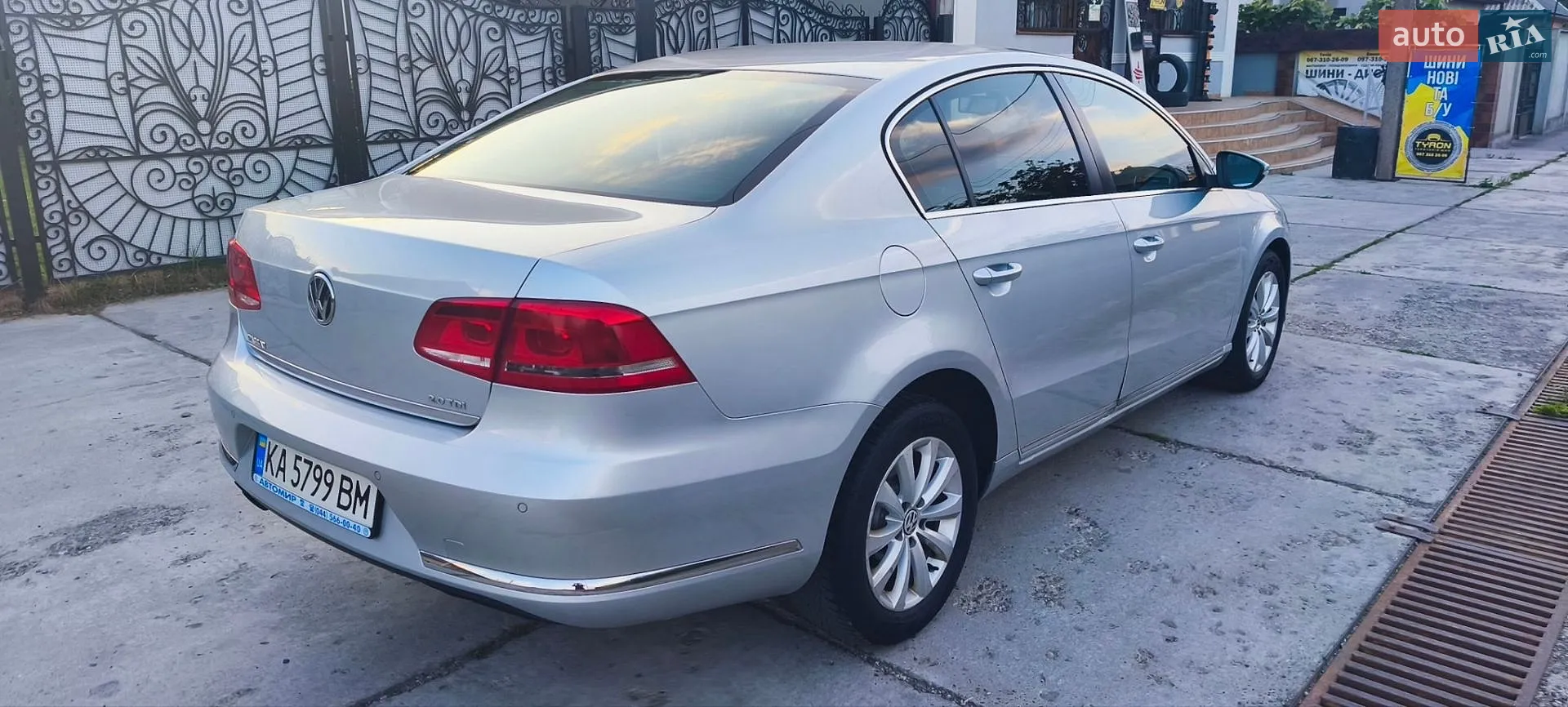 2011 Volkswagen Passat - мініатюра 7
