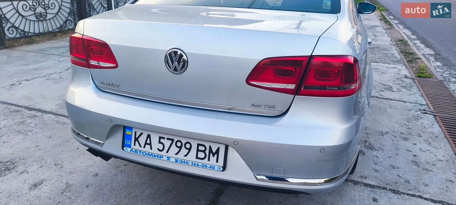 2011 Volkswagen Passat - мініатюра 10