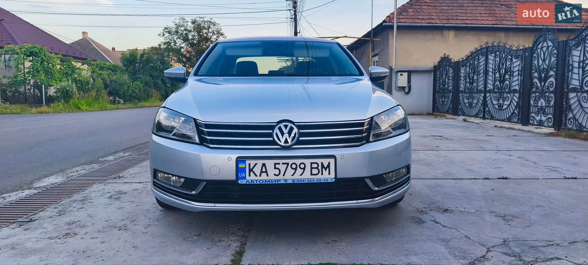 2011 Volkswagen Passat - мініатюра 16