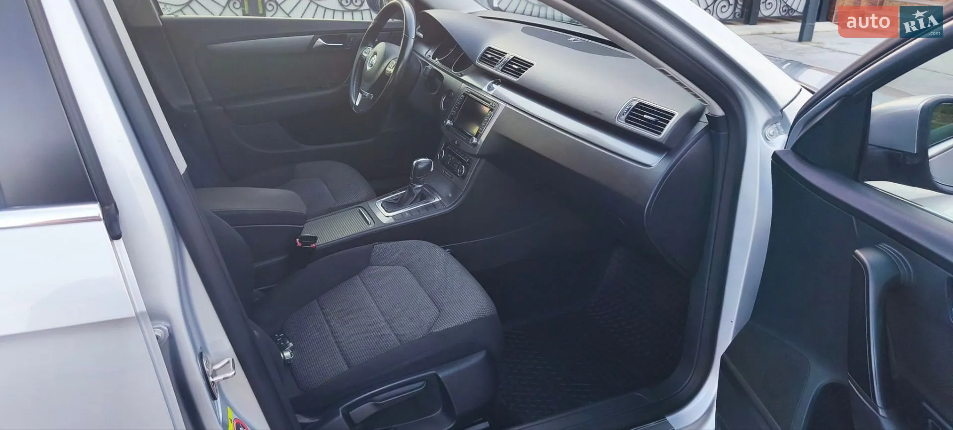 2011 Volkswagen Passat - мініатюра 20