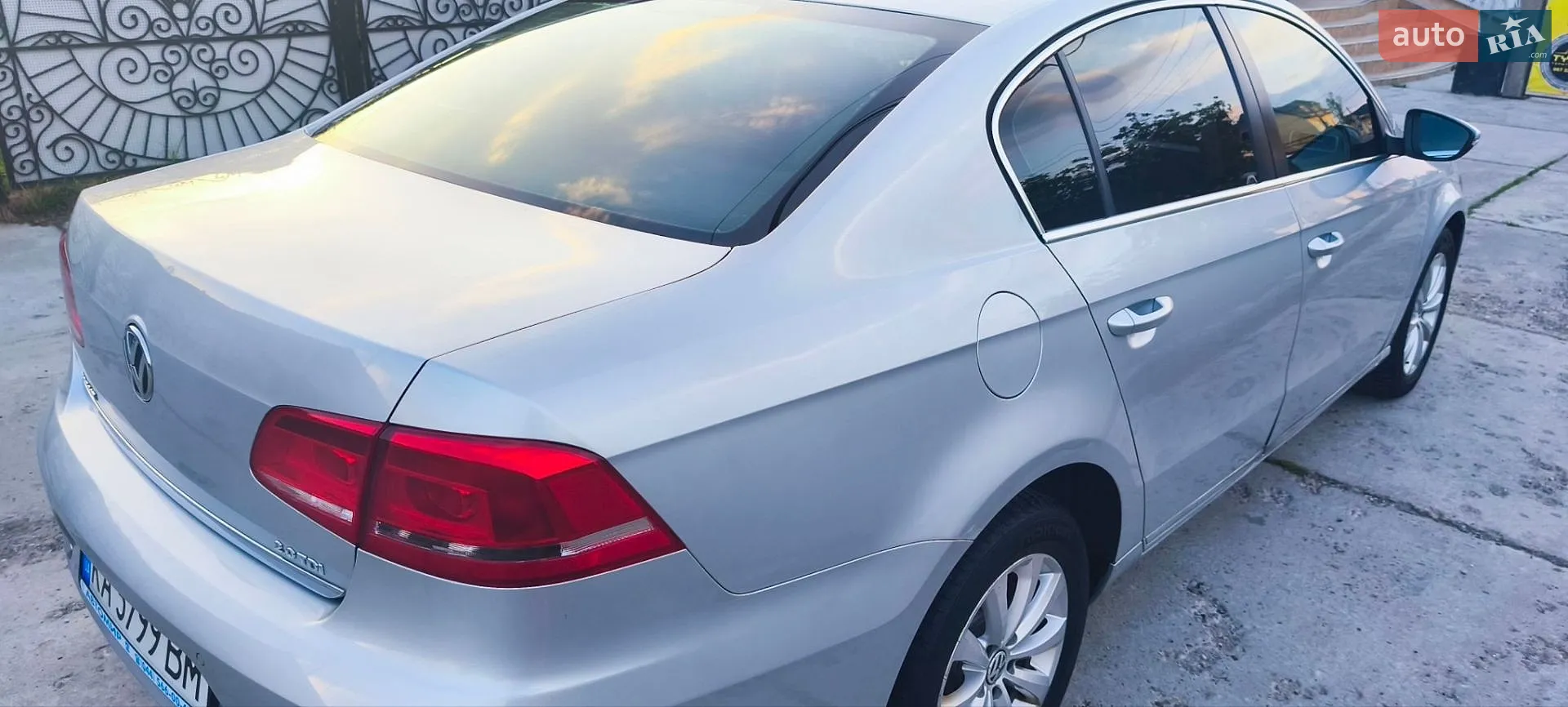 2011 Volkswagen Passat - мініатюра 22