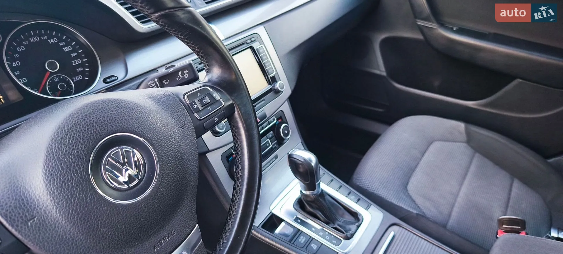 2011 Volkswagen Passat - мініатюра 37