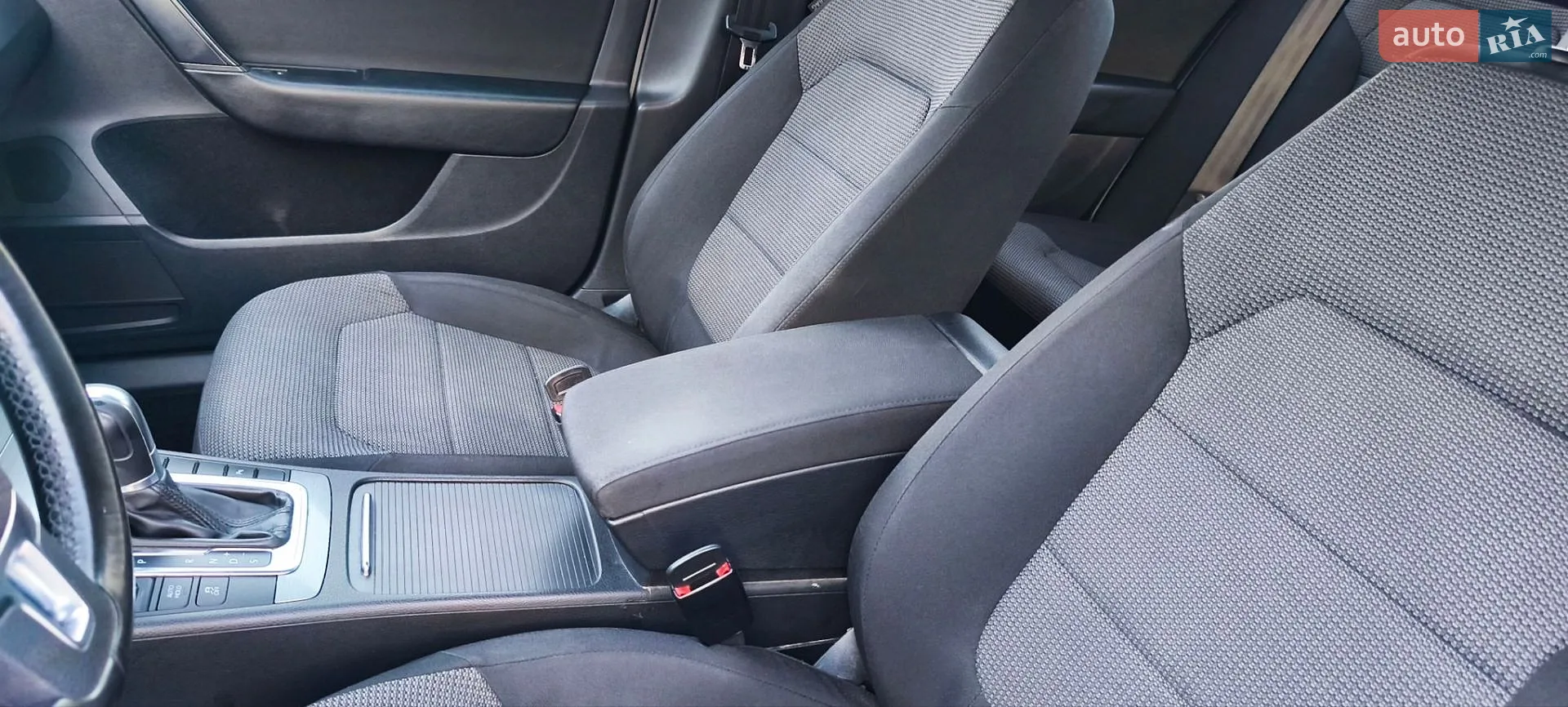 2011 Volkswagen Passat - мініатюра 35