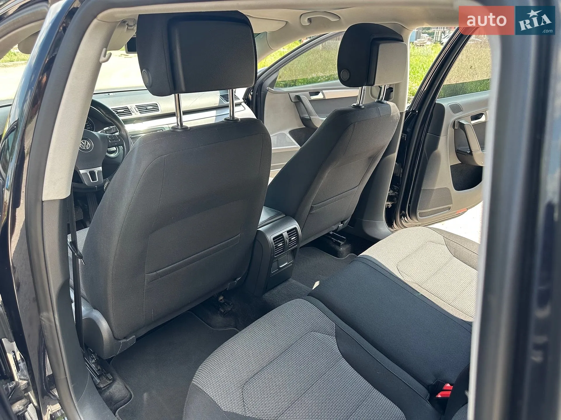 2011 Volkswagen Passat - мініатюра 28